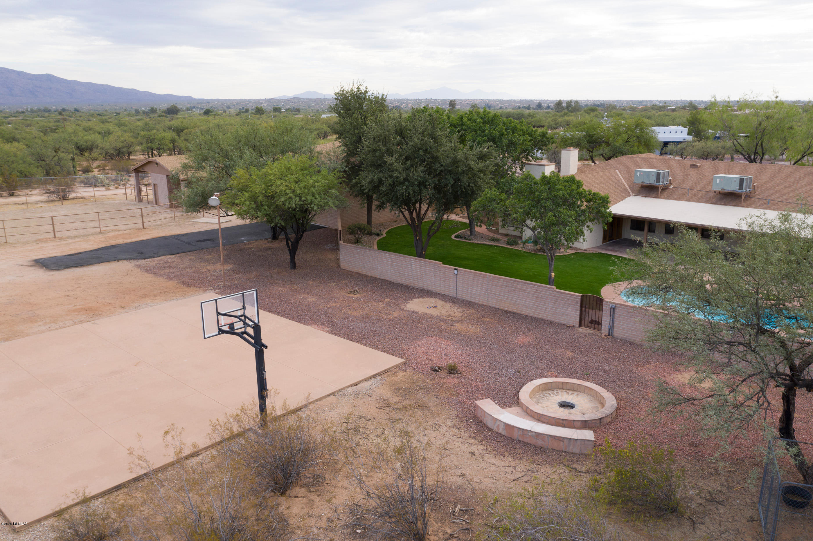 Millstone Manor East  (1-10) - Residential