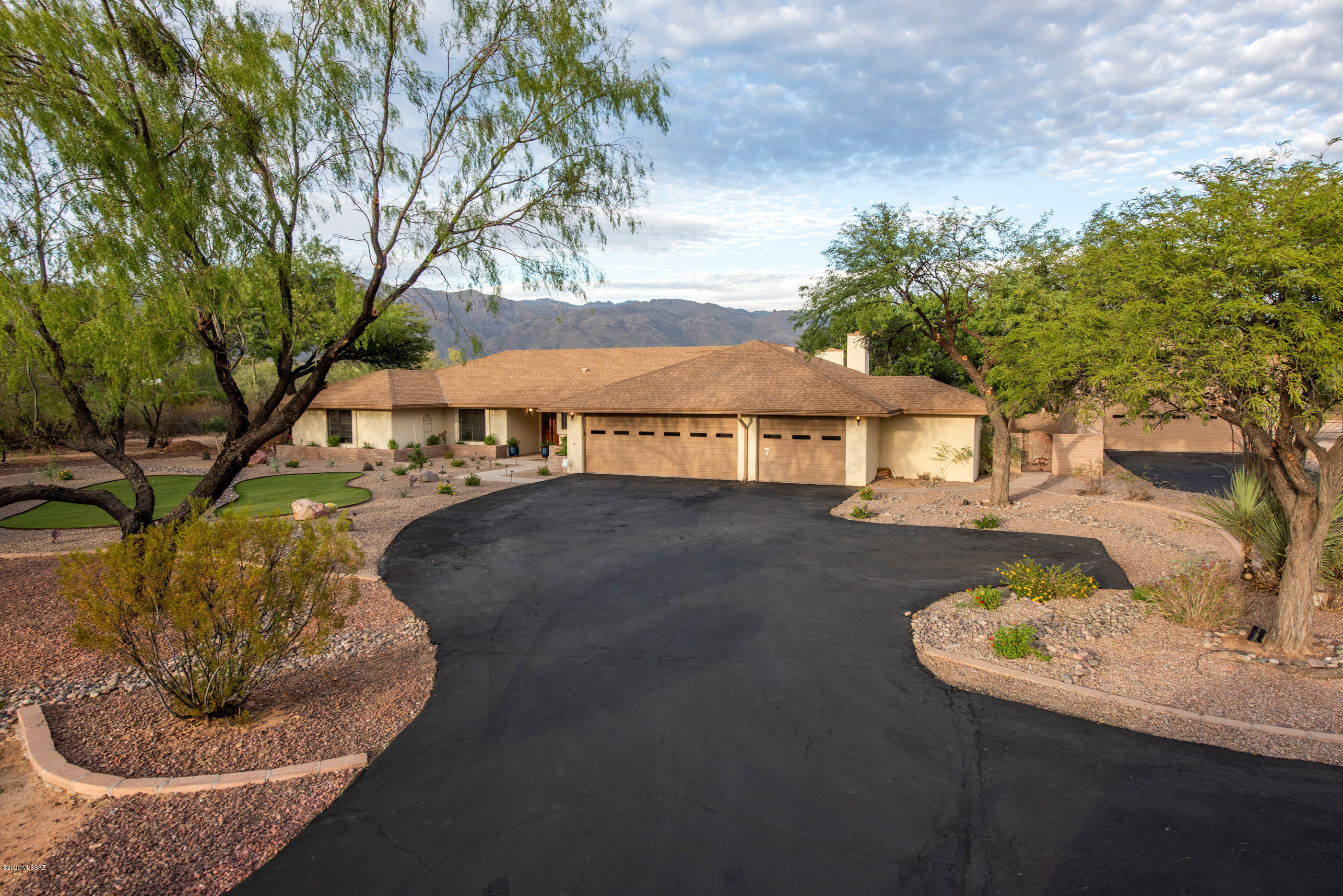 Millstone Manor East  (1-10) - Residential