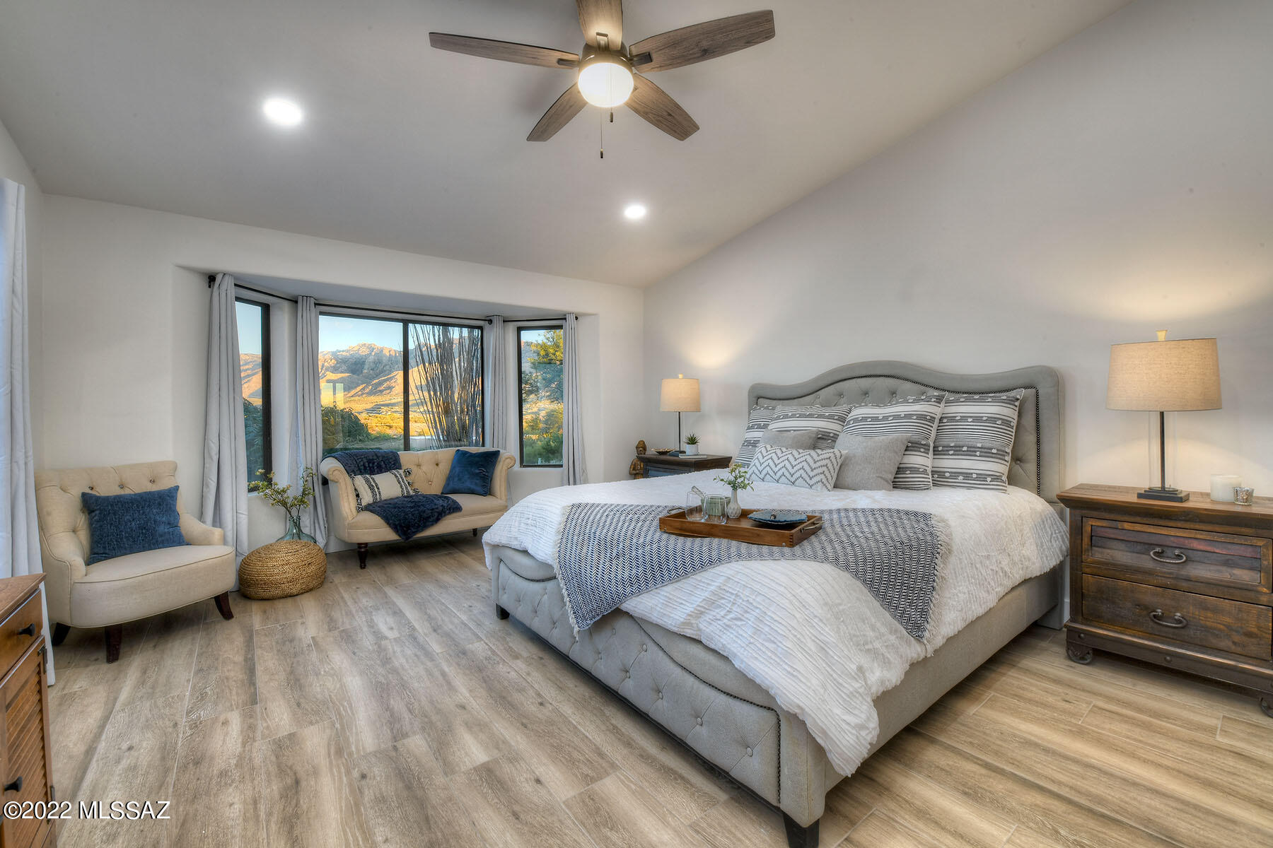 Monte Del Oro (1-187) - Residential