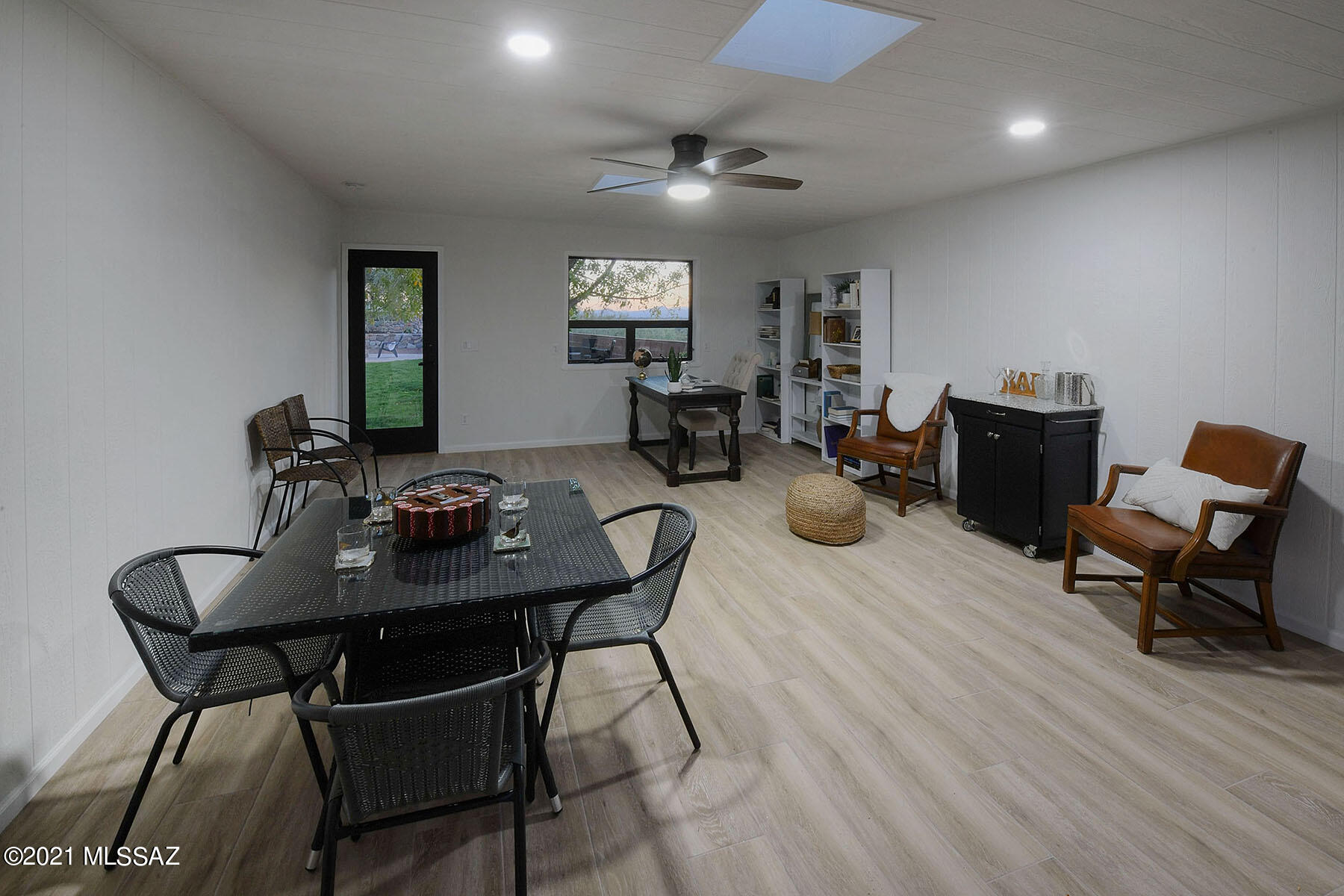 Monte Del Oro (1-187) - Residential