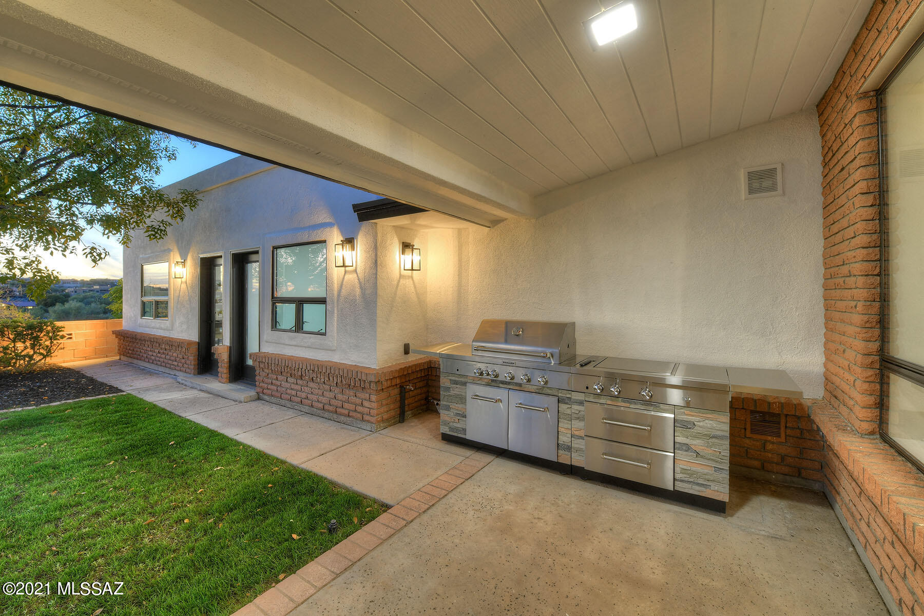 Monte Del Oro (1-187) - Residential