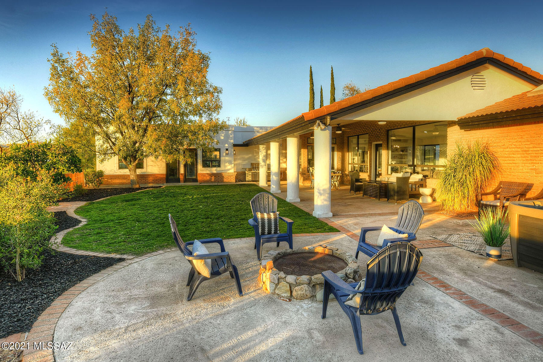 Monte Del Oro (1-187) - Residential