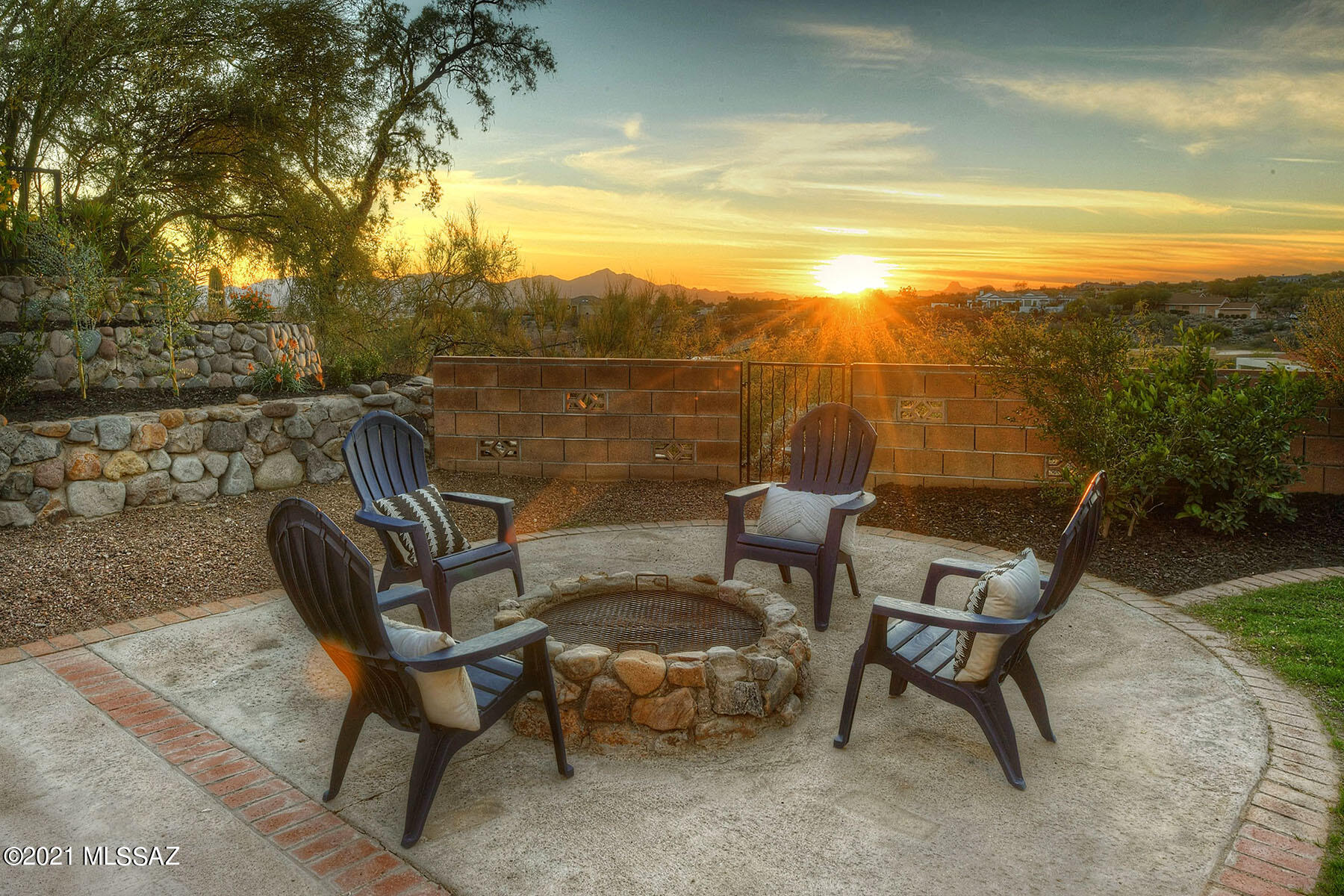 Monte Del Oro (1-187) - Residential