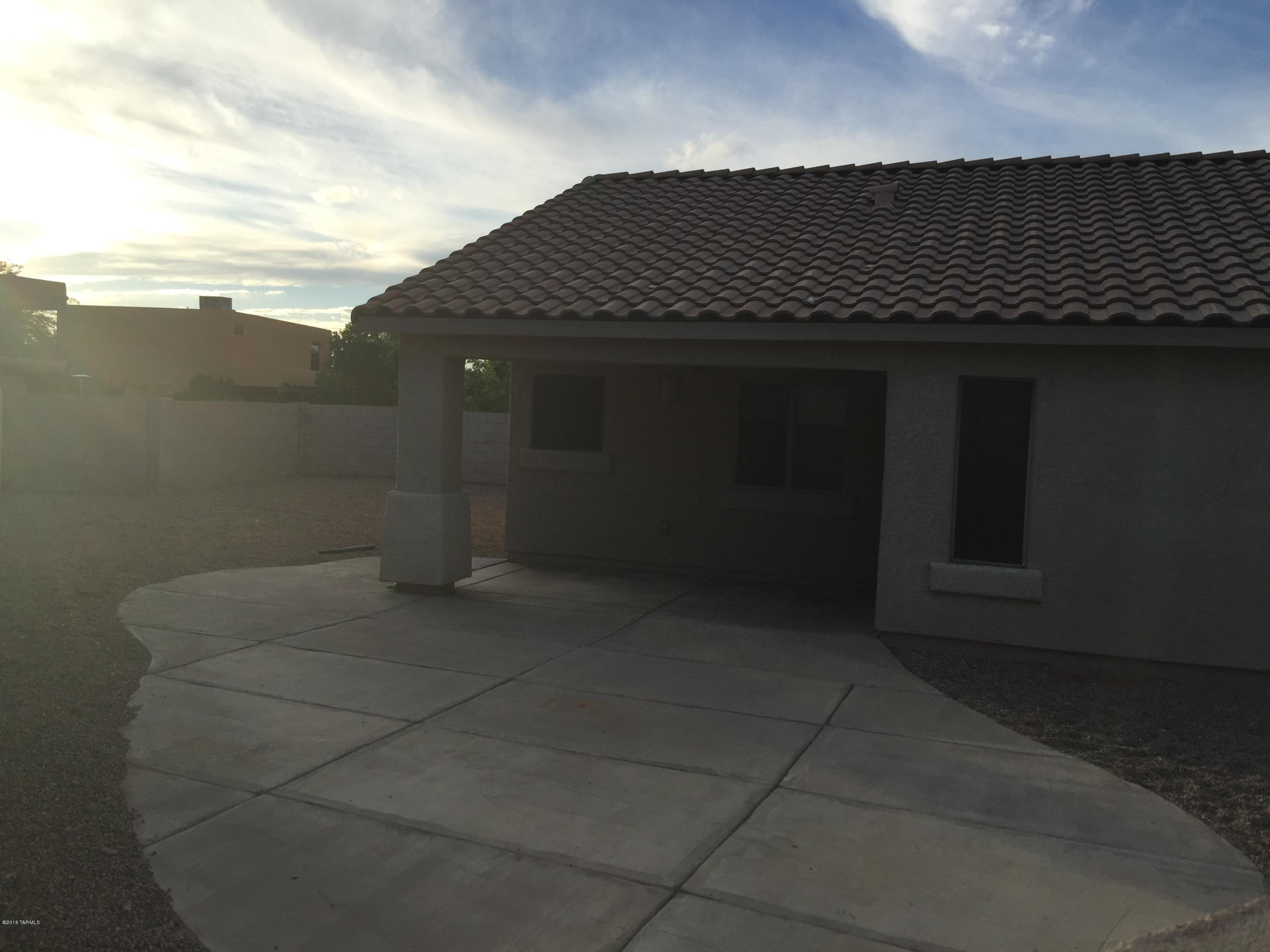 Vista Montana Estates - Residential Lease