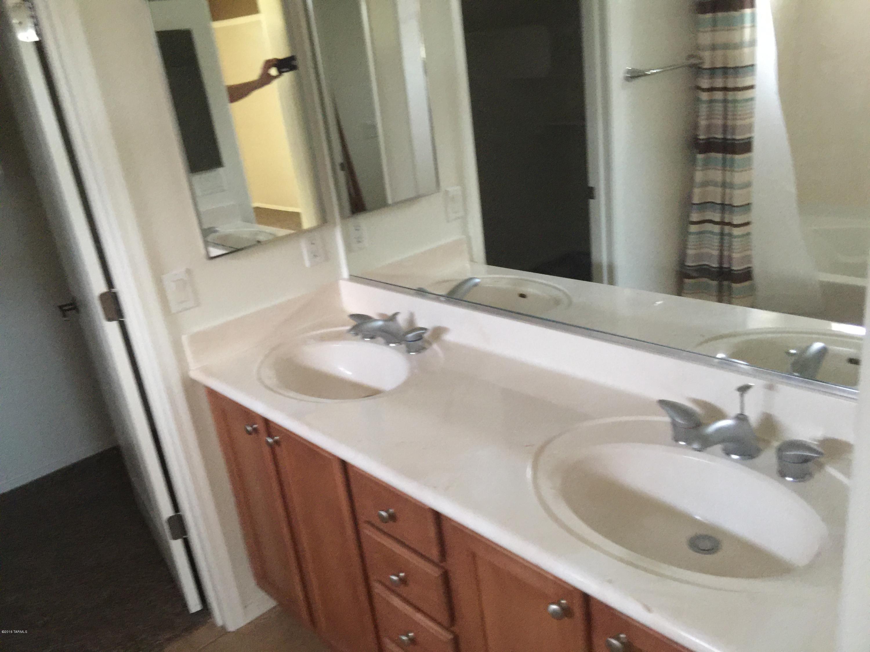 Vista Montana Estates - Residential Lease