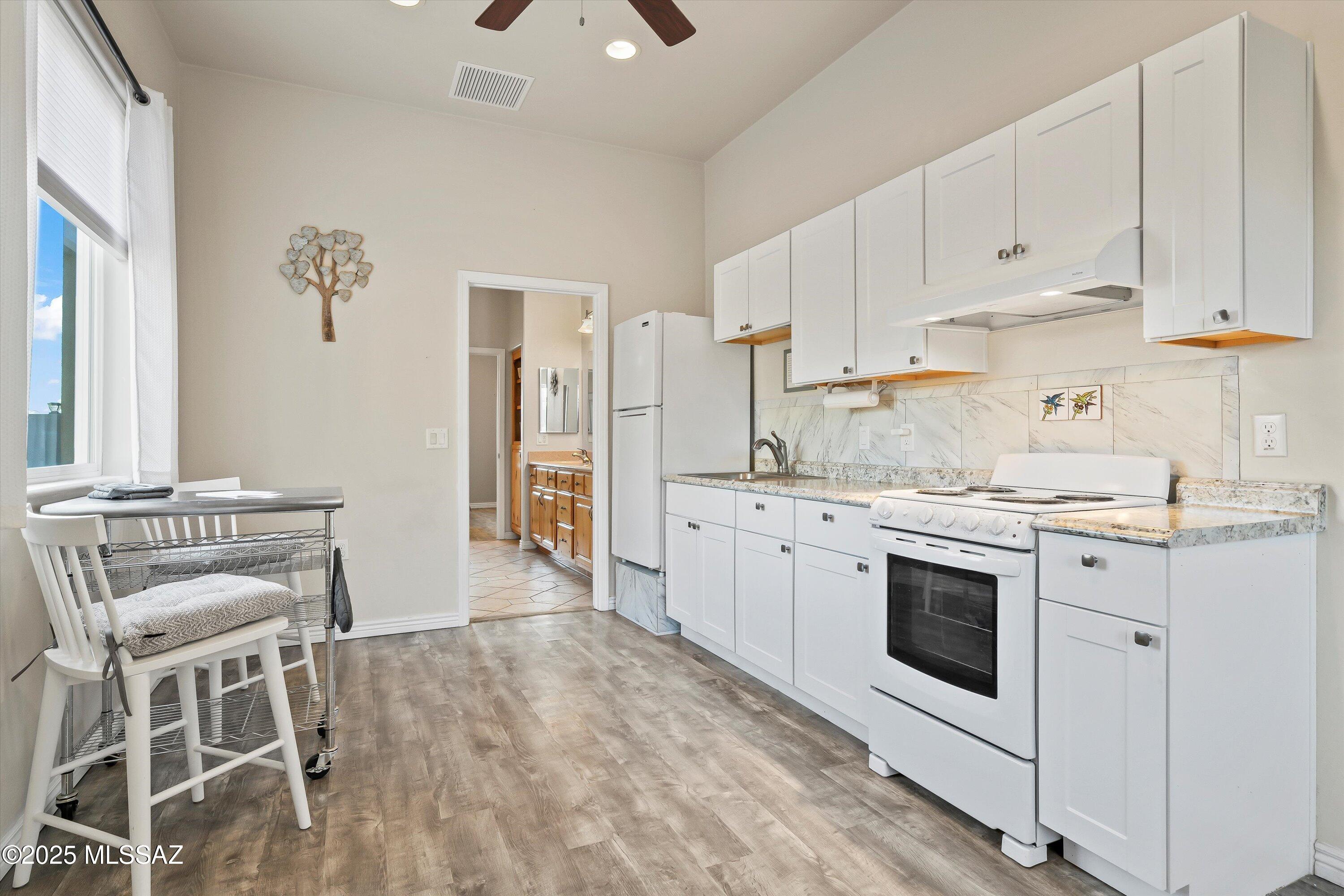 Santa Catalina Estates NO. 4 (1-180) - Residential