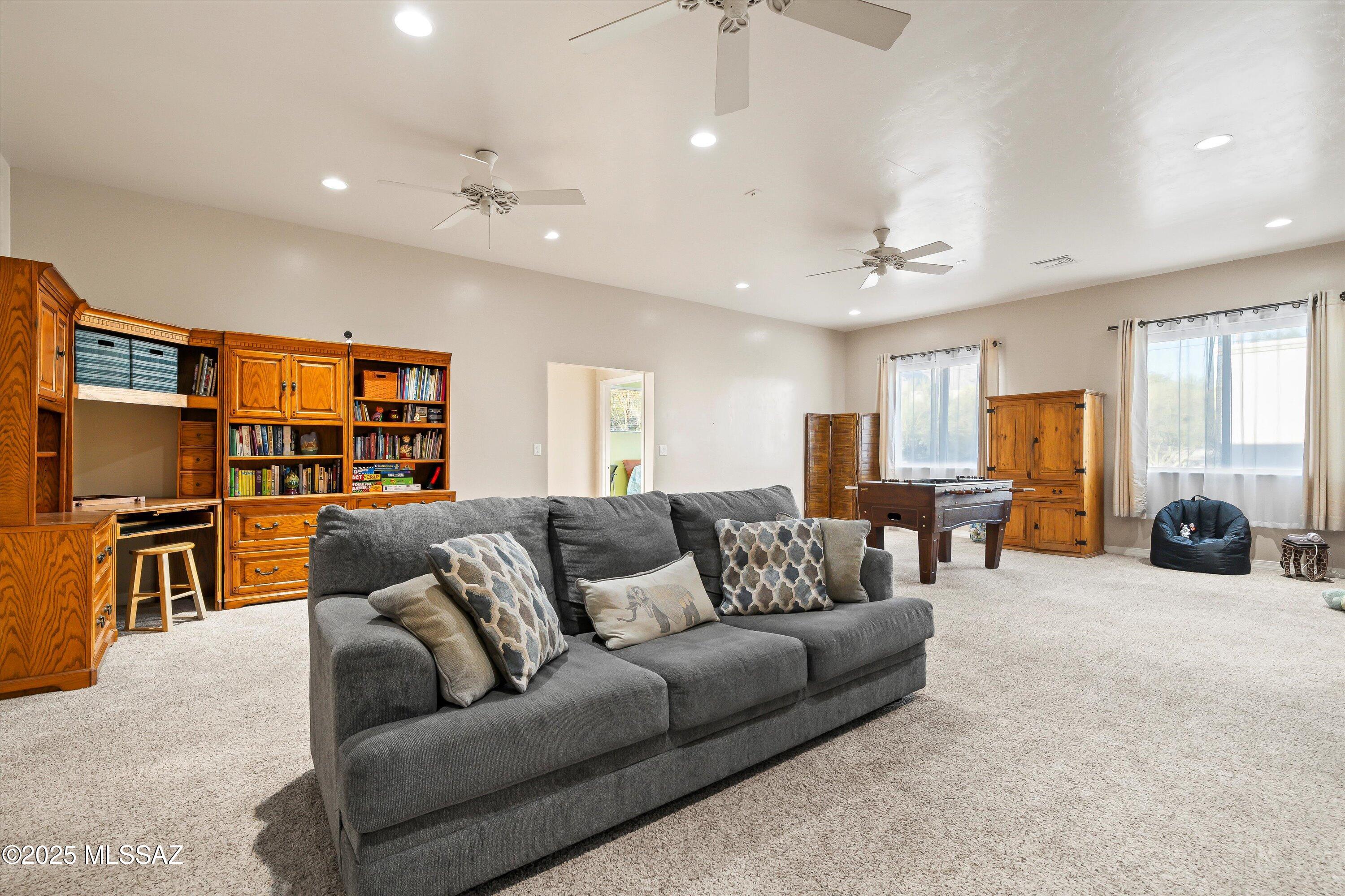 Santa Catalina Estates NO. 4 (1-180) - Residential