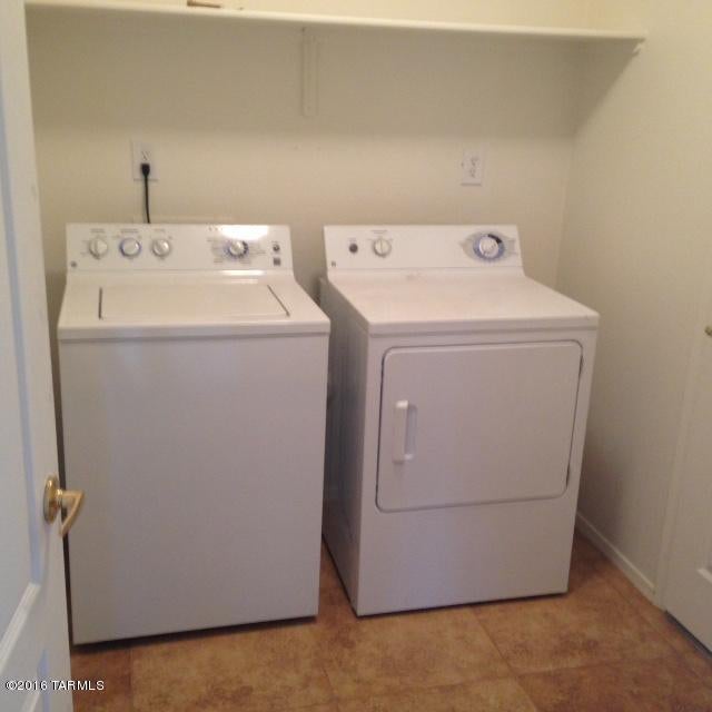 Riverhaven (1-373) - Residential Lease
