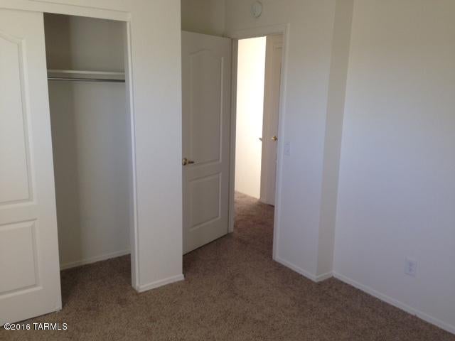 Riverhaven (1-373) - Residential Lease