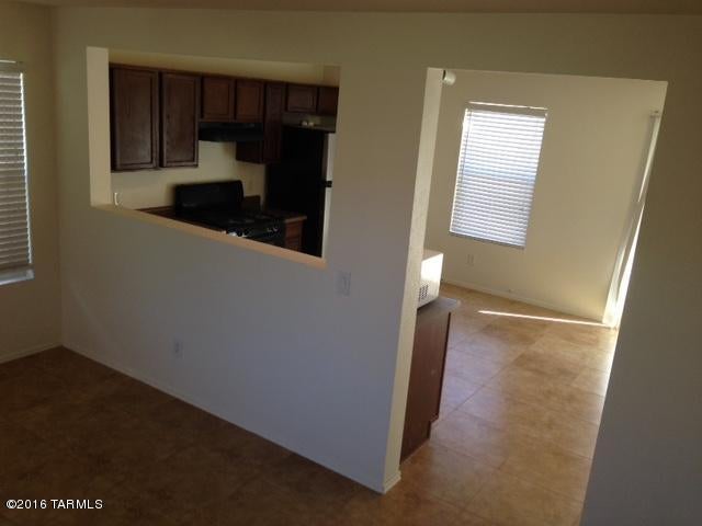 Riverhaven (1-373) - Residential Lease