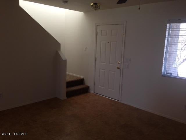 Riverhaven (1-373) - Residential Lease