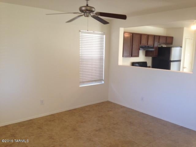 Riverhaven (1-373) - Residential Lease