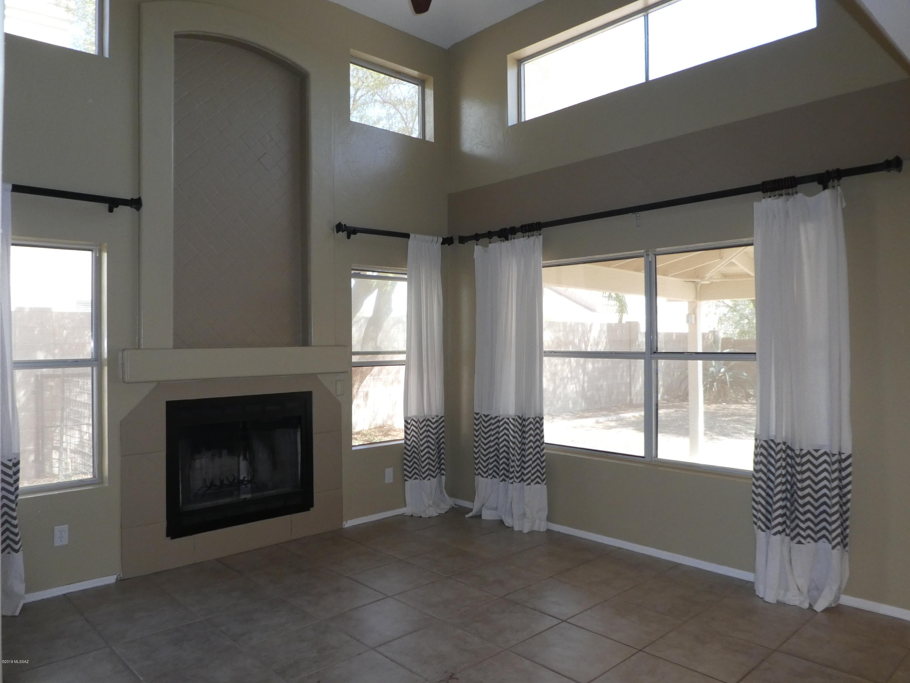 Casas Adobes Terrace (1-184) - Residential