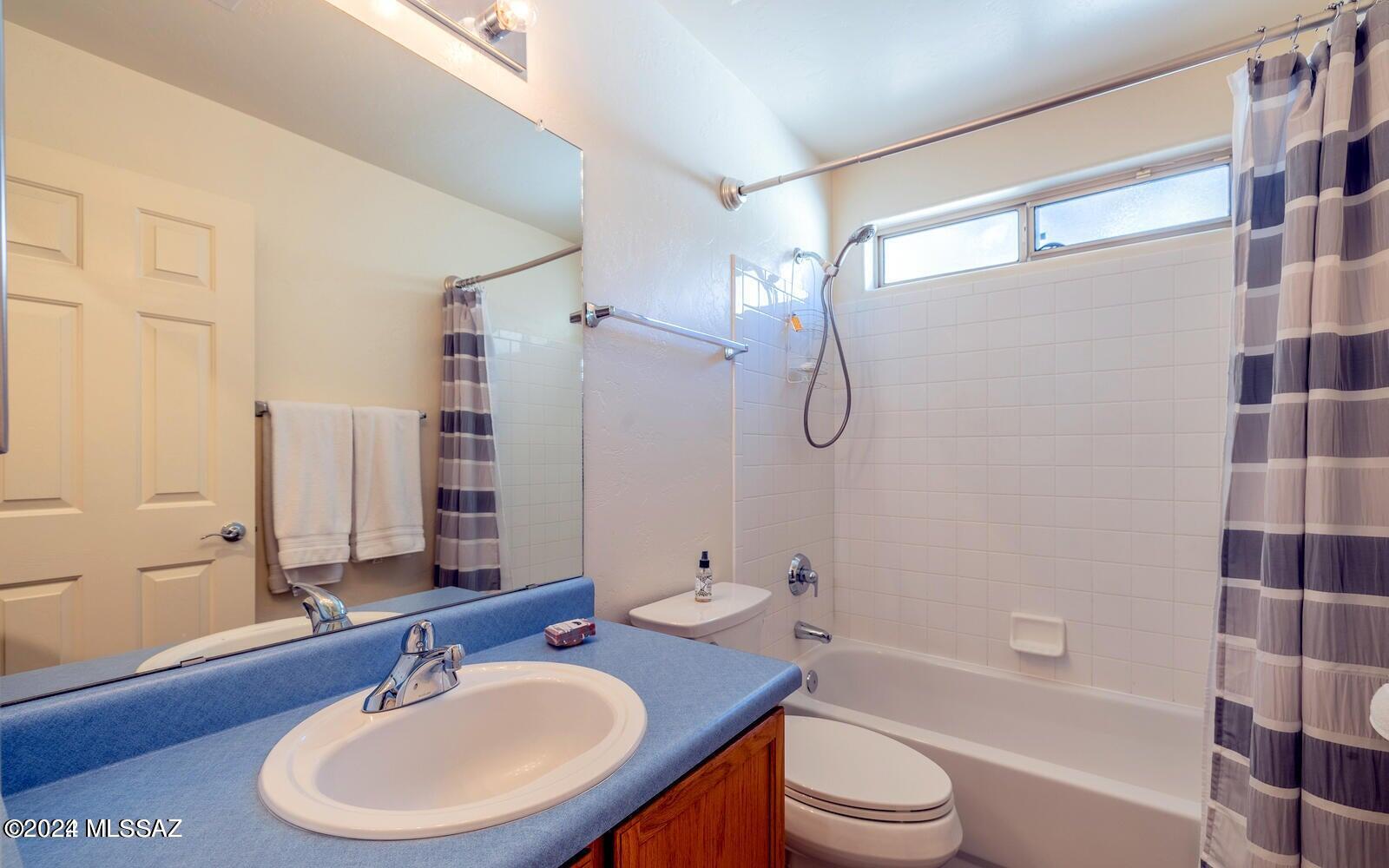 Cottonwood Trails (1-67) - Residential Lease