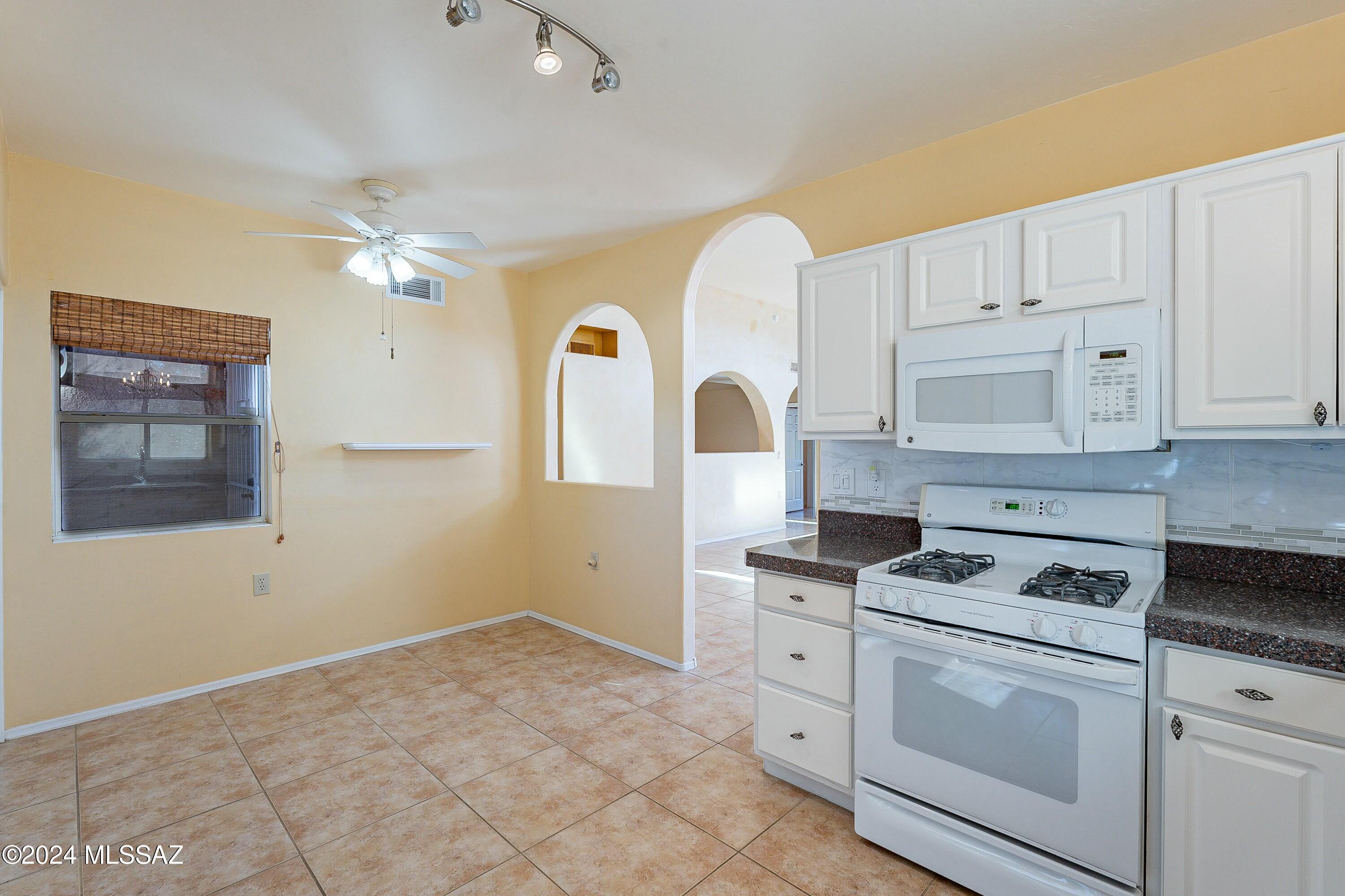 Colonia De Los Alamos (BK1-45) - Residential