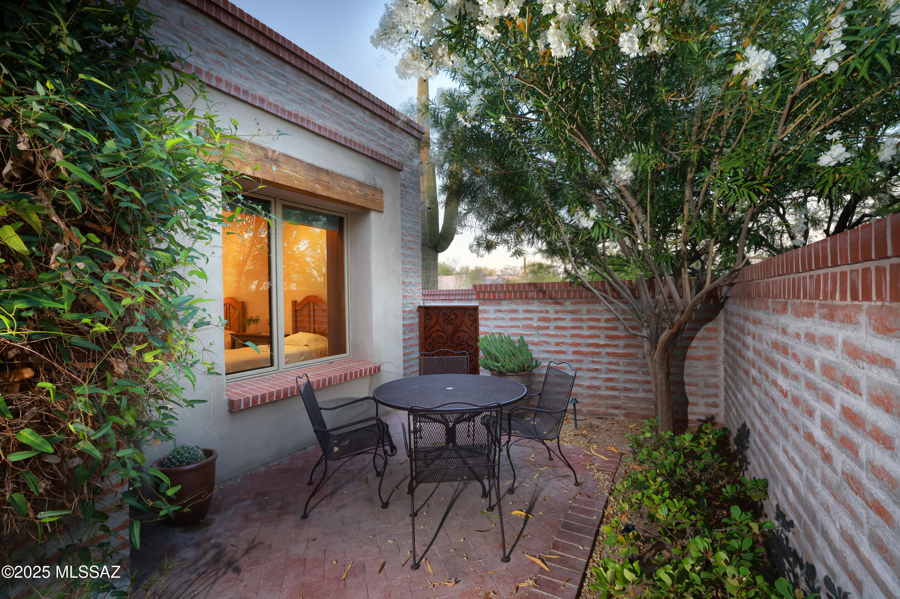 Catalina Foothills Est. NO. 10 (73-90, 119, 121, 123, 127-146) - Residential