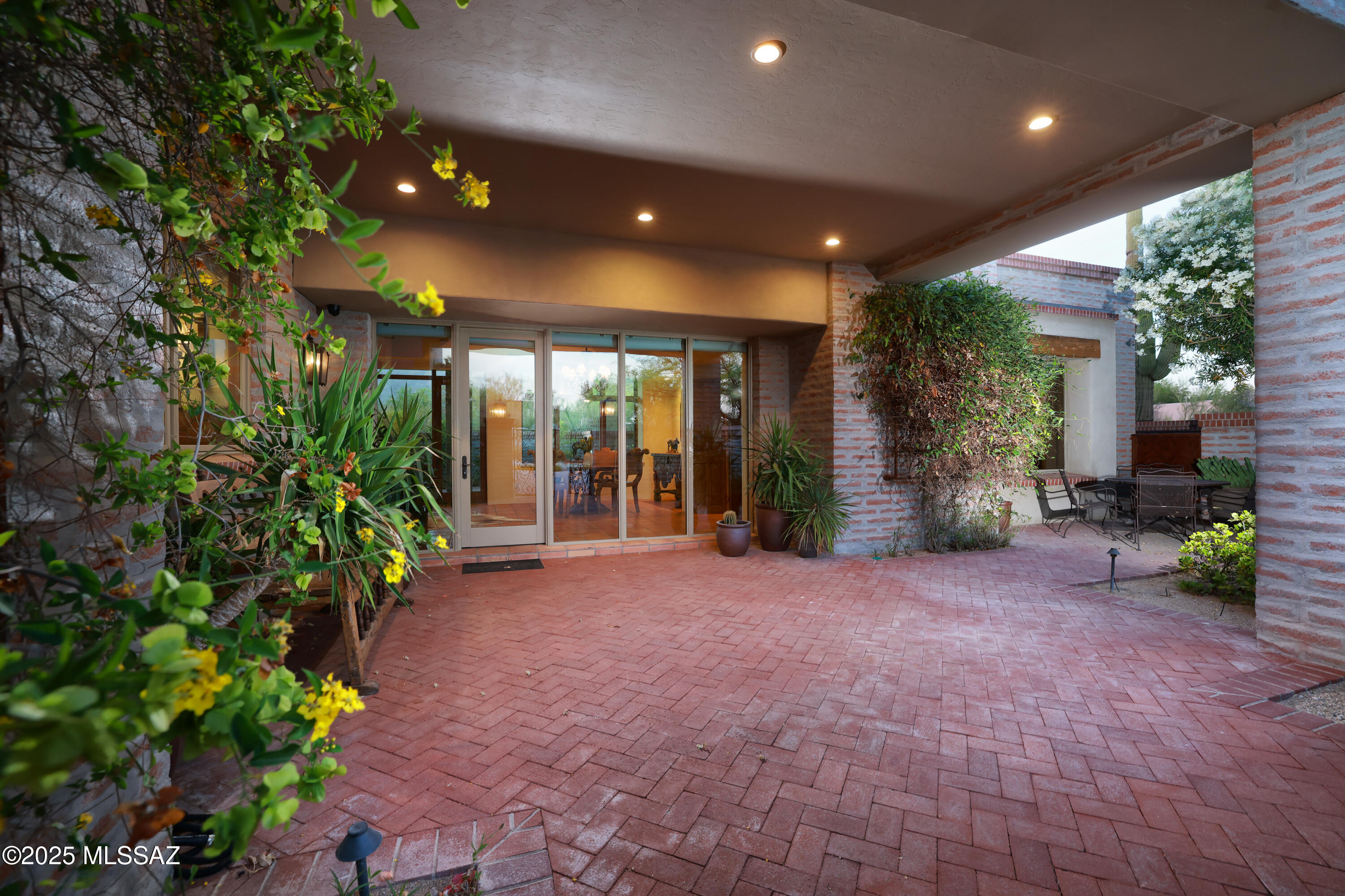 Catalina Foothills Est. NO. 10 (73-90, 119, 121, 123, 127-146) - Residential