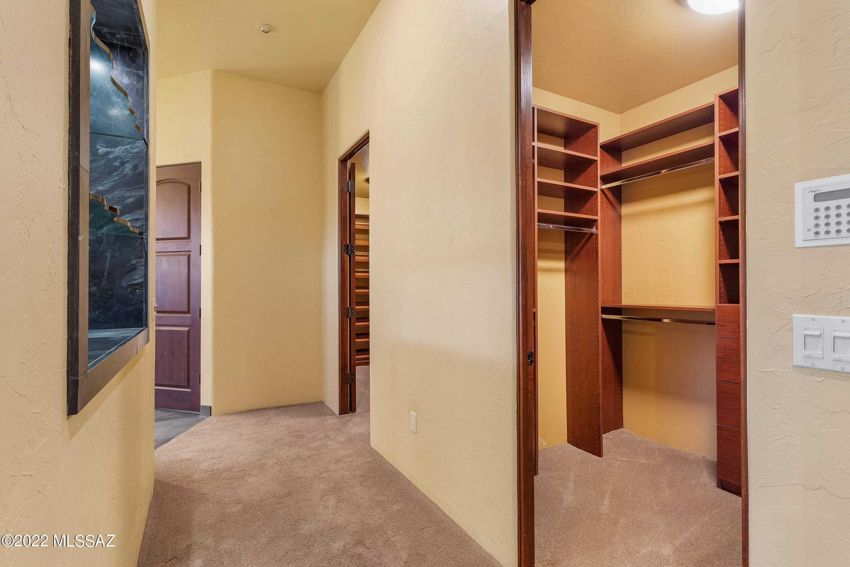 Sabino Mountain (1-290) - Residential