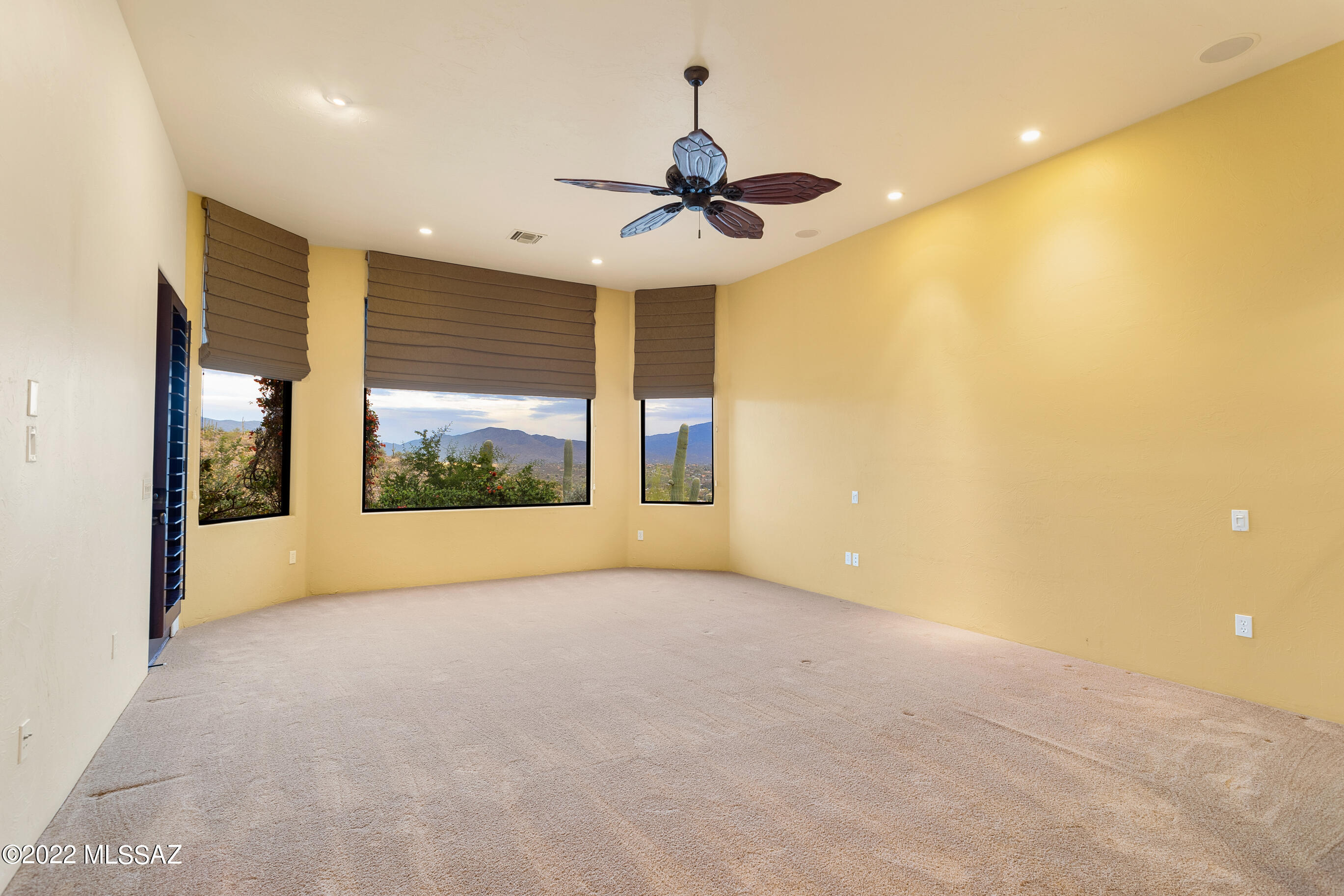 Sabino Mountain (1-290) - Residential