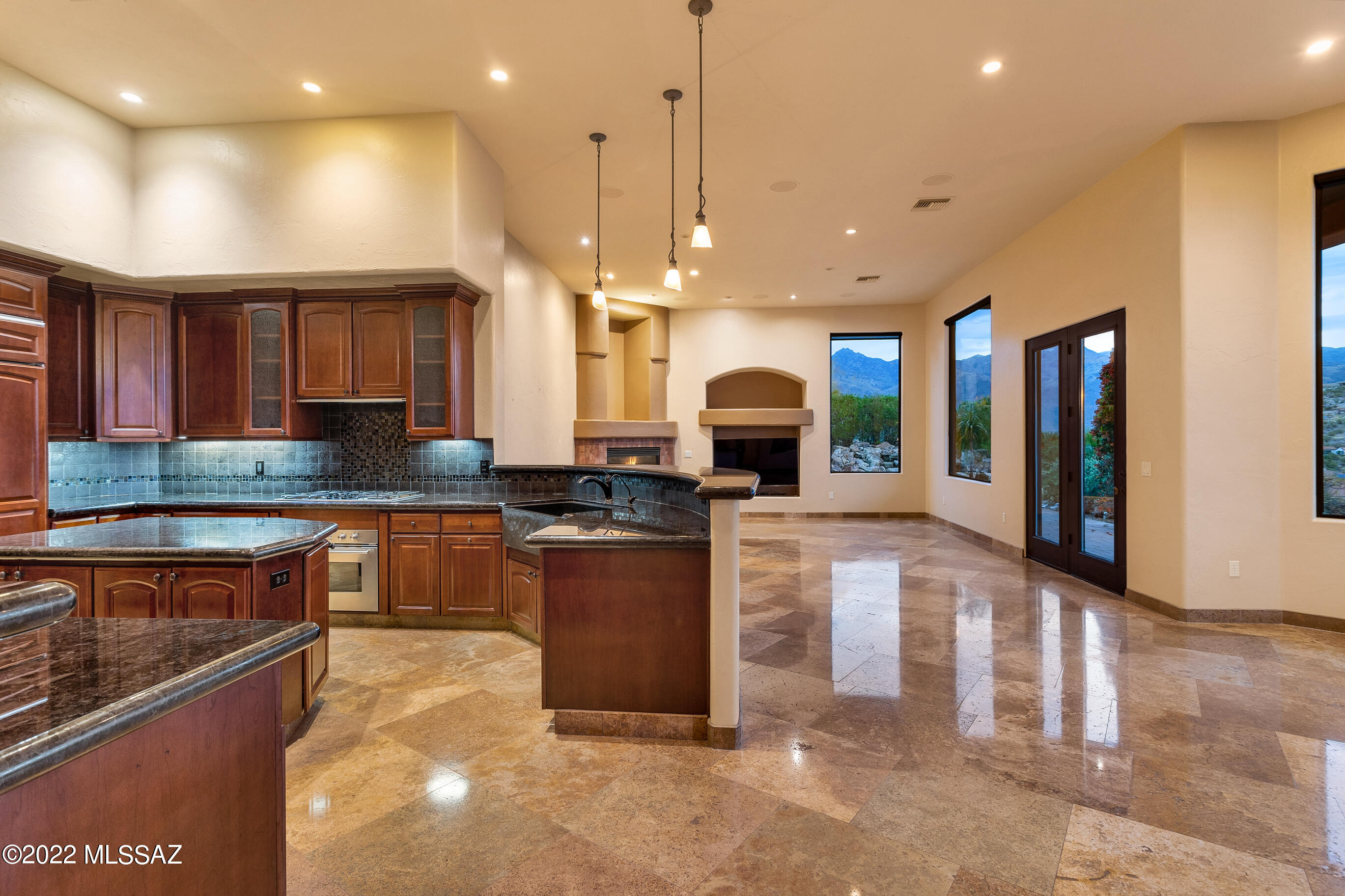 Sabino Mountain (1-290) - Residential