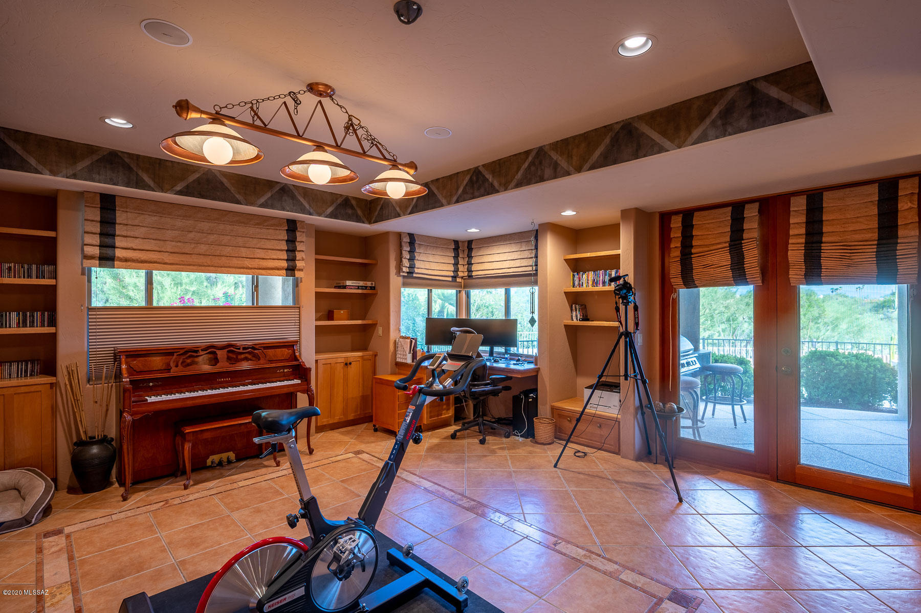 Shadow Hills (484-595) - Residential