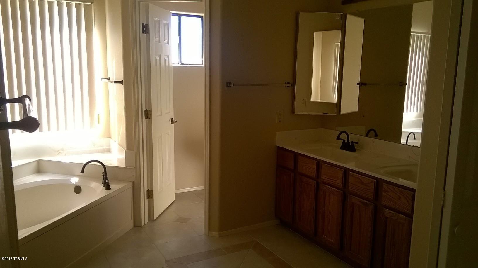 Copper Creek II (1-235) - Residential Lease