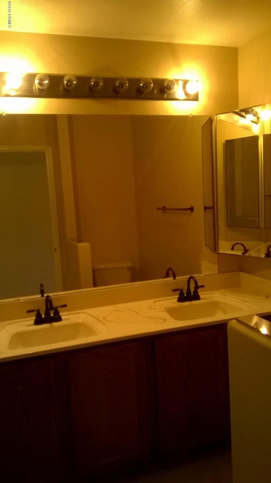 Copper Creek II (1-235) - Residential Lease