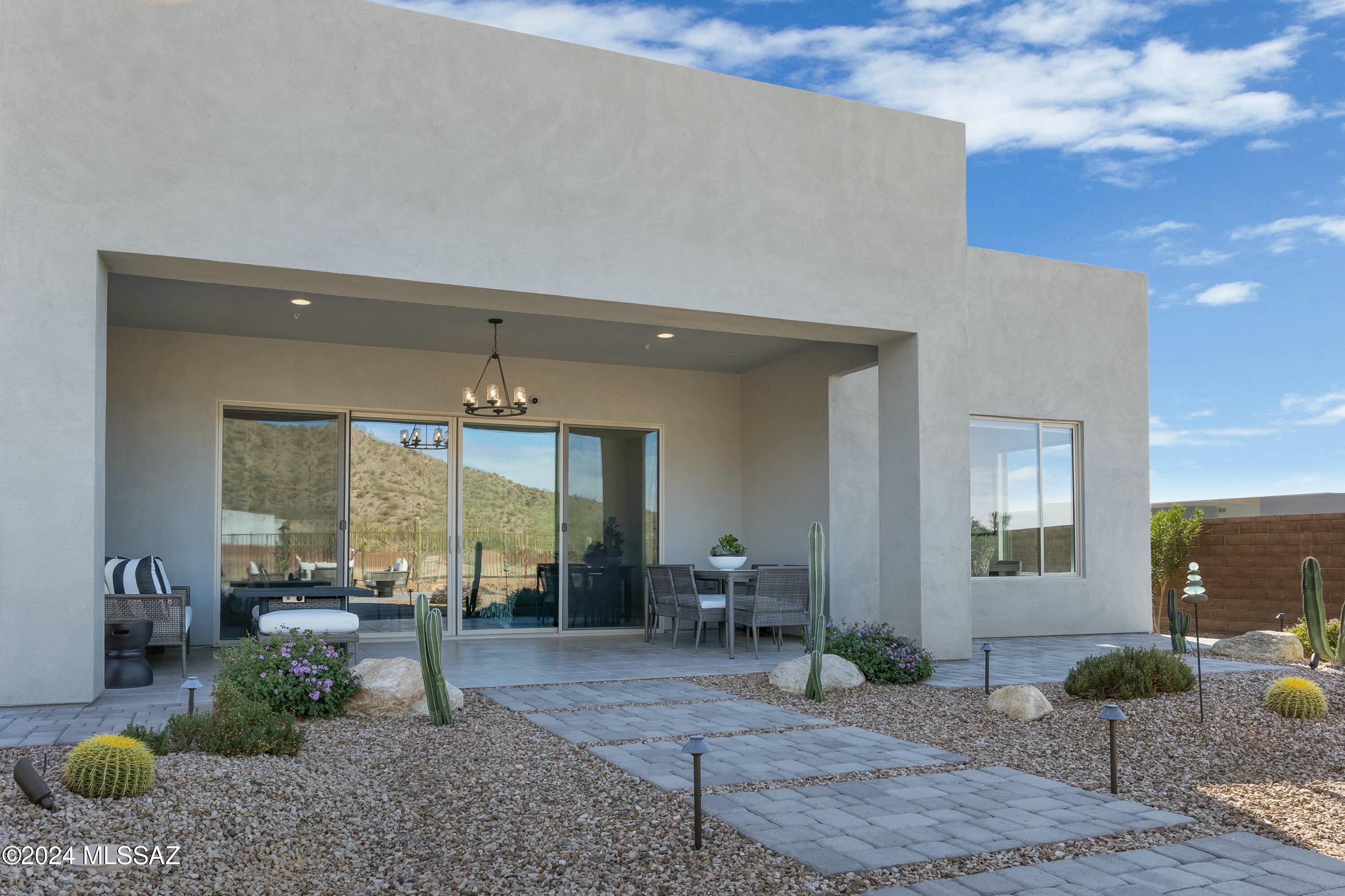 Boulder Bridge Pass III At Dove Mountain SQ20143000307 - Residential