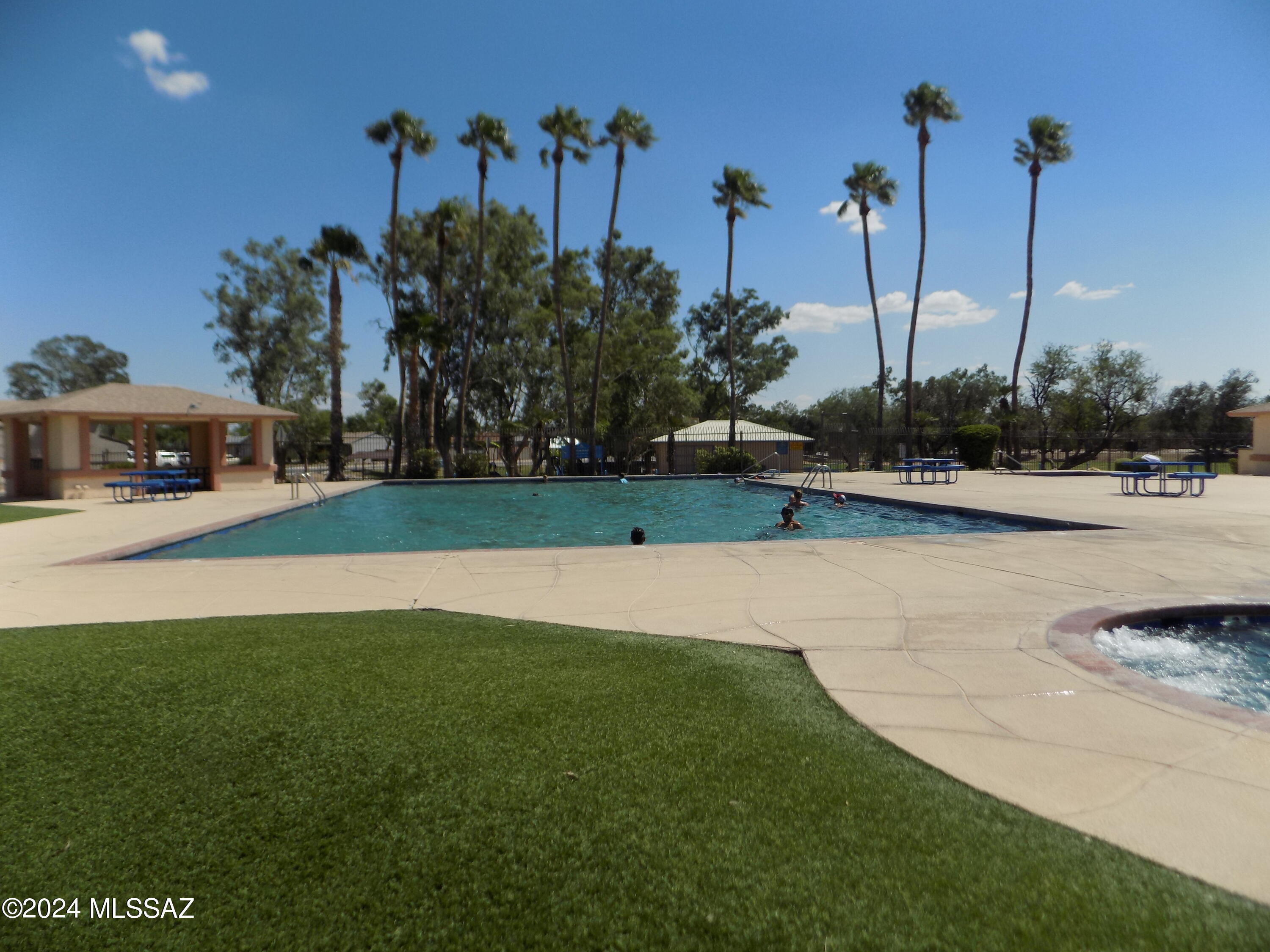 Meadowbrook (1-56) - Residential