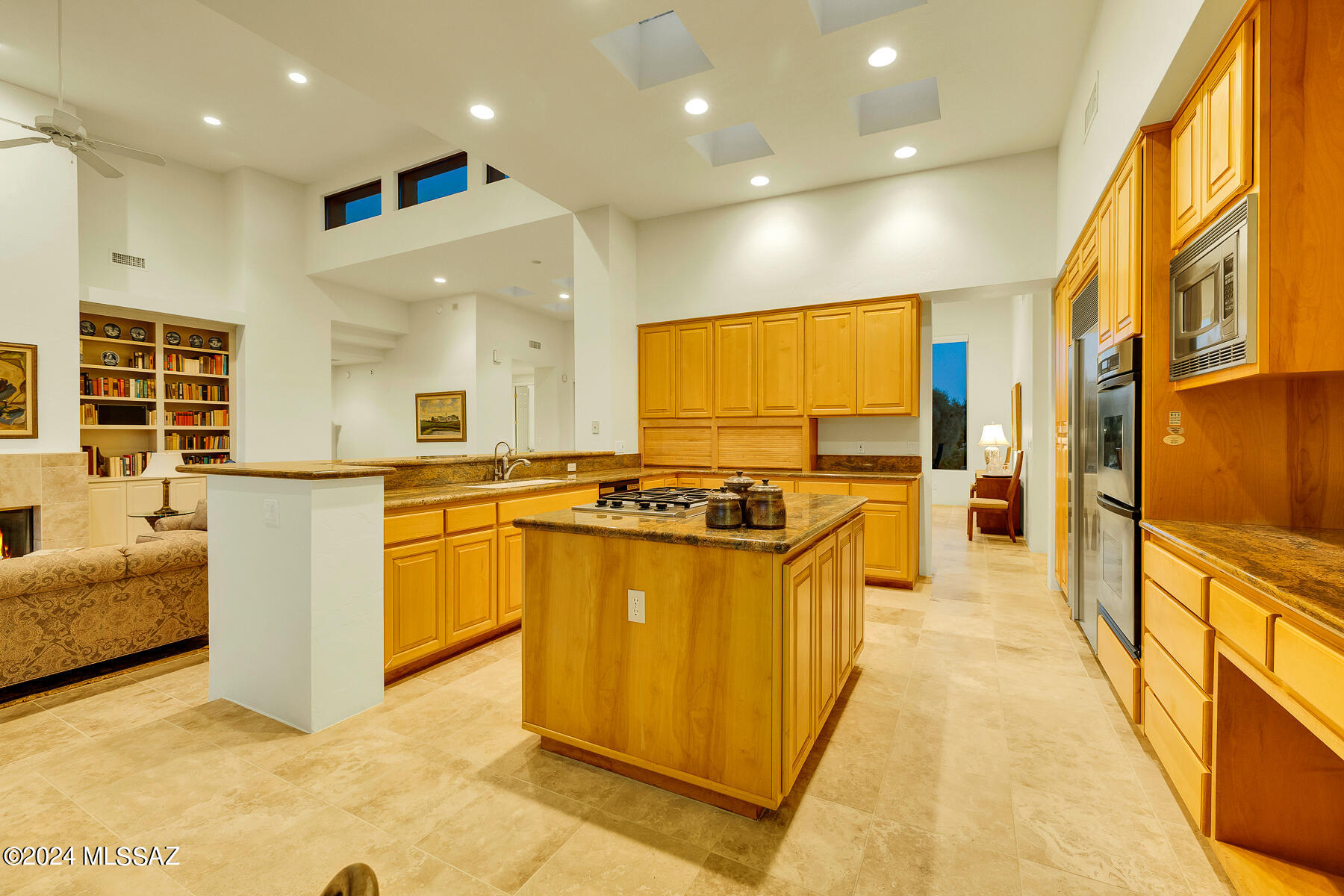 Whaleback Ridge Estates at Ventana Canyon (1-30) - Residential