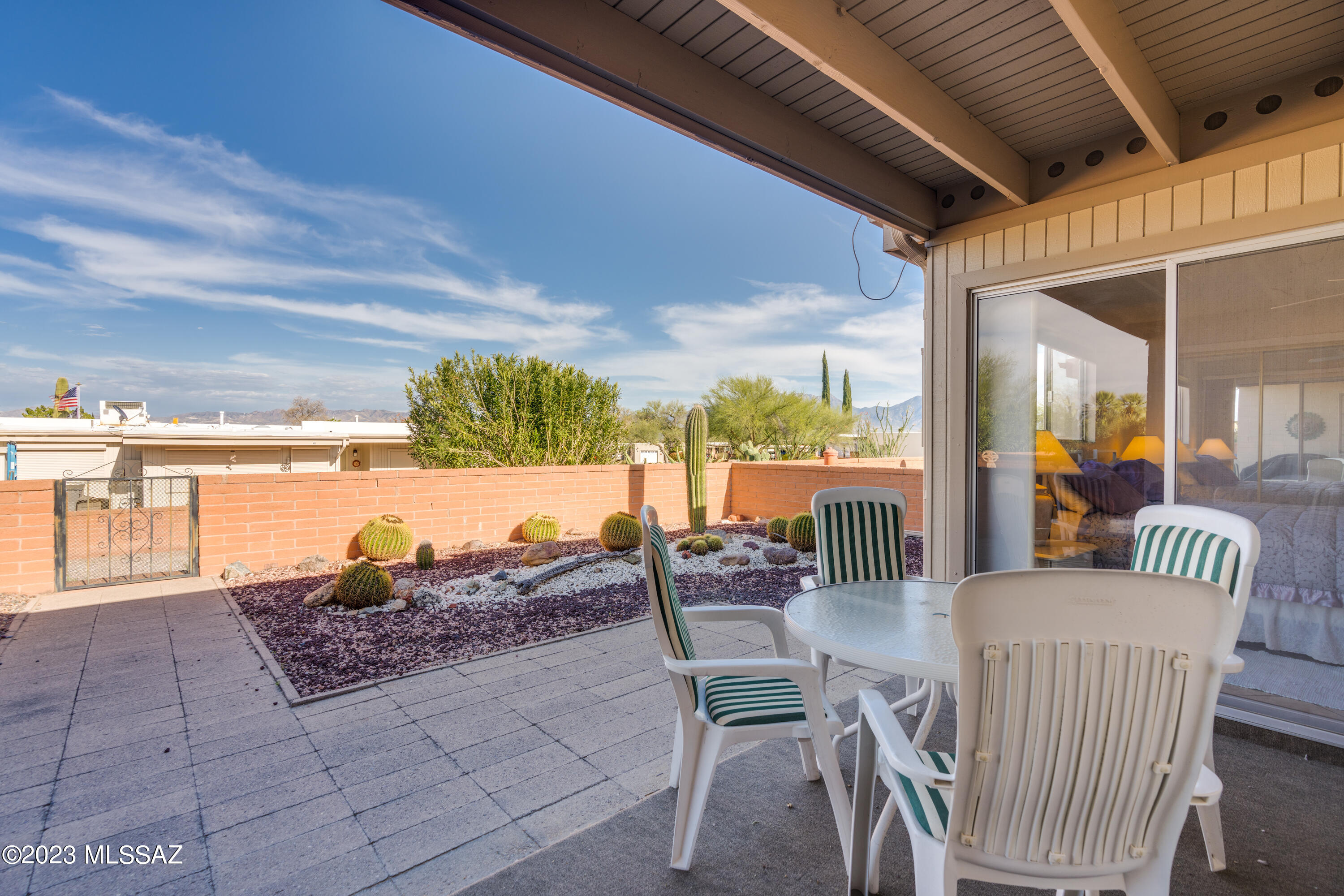Green Valley Townhouses NO.7 - Residential