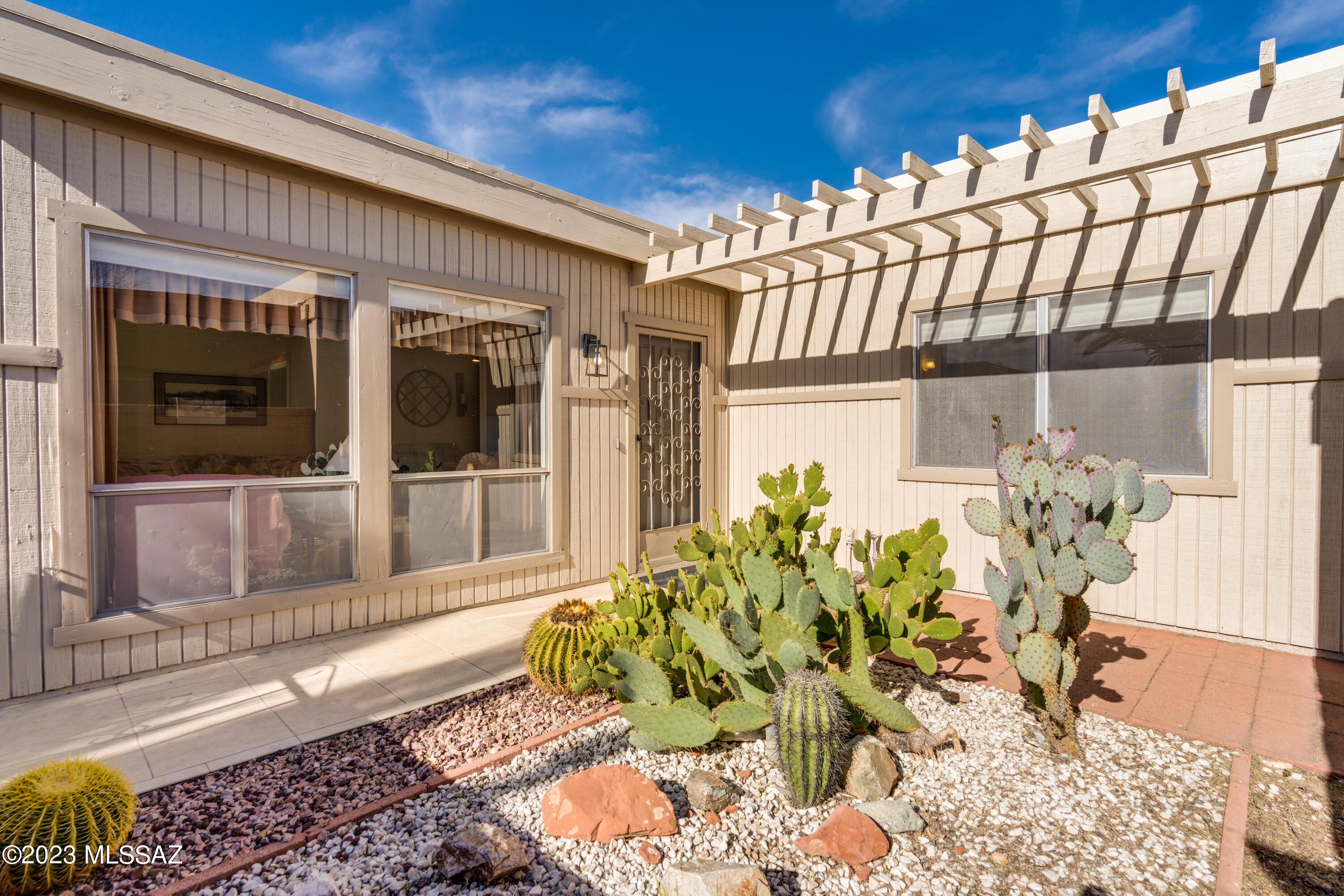 Green Valley Townhouses NO.7 - Residential