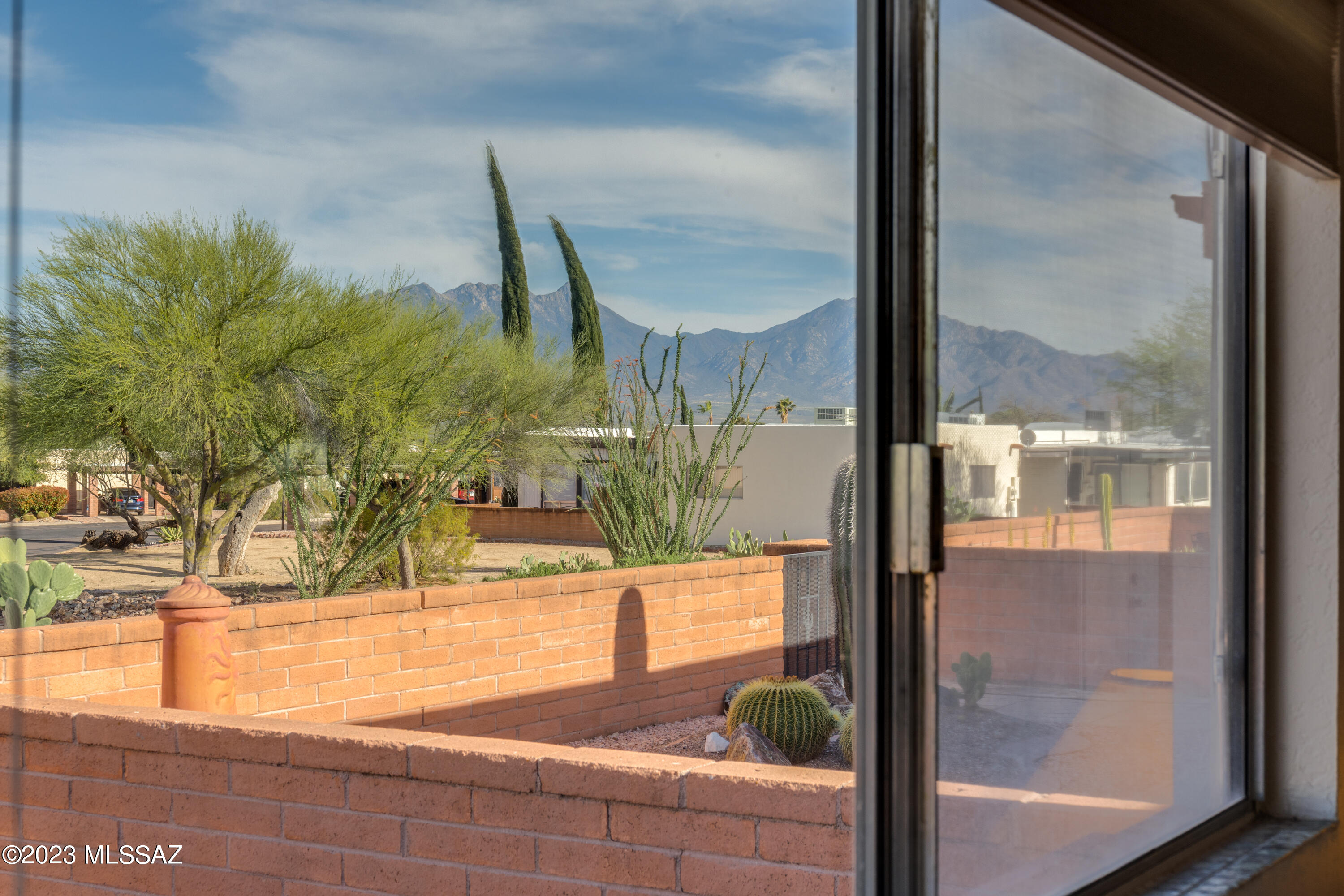 Green Valley Townhouses NO.7 - Residential