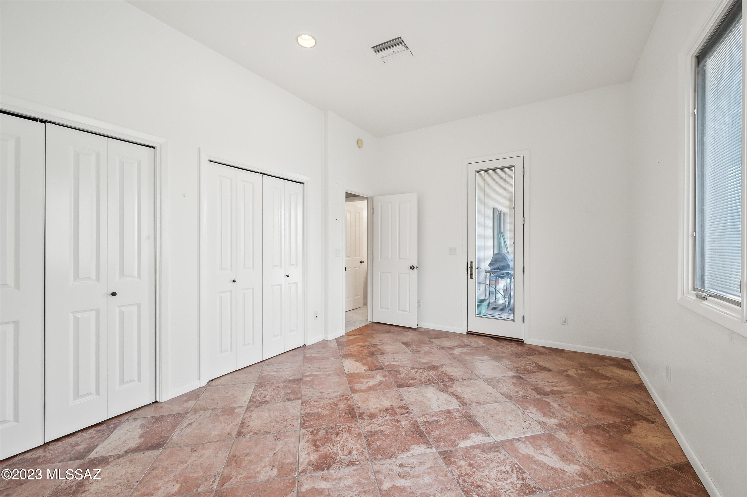 Mountain Cove Estates (1-18) - Residential