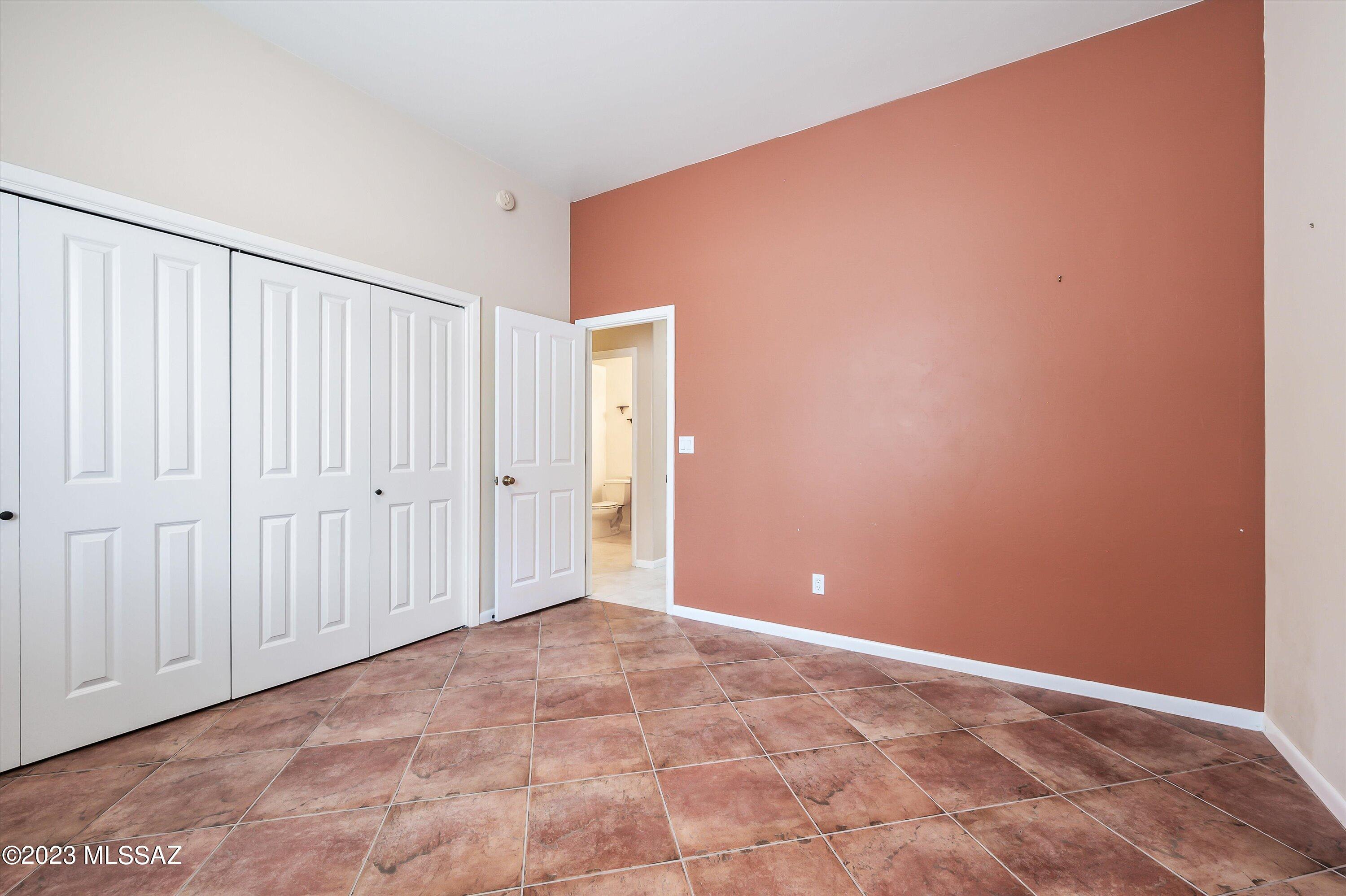 Mountain Cove Estates (1-18) - Residential