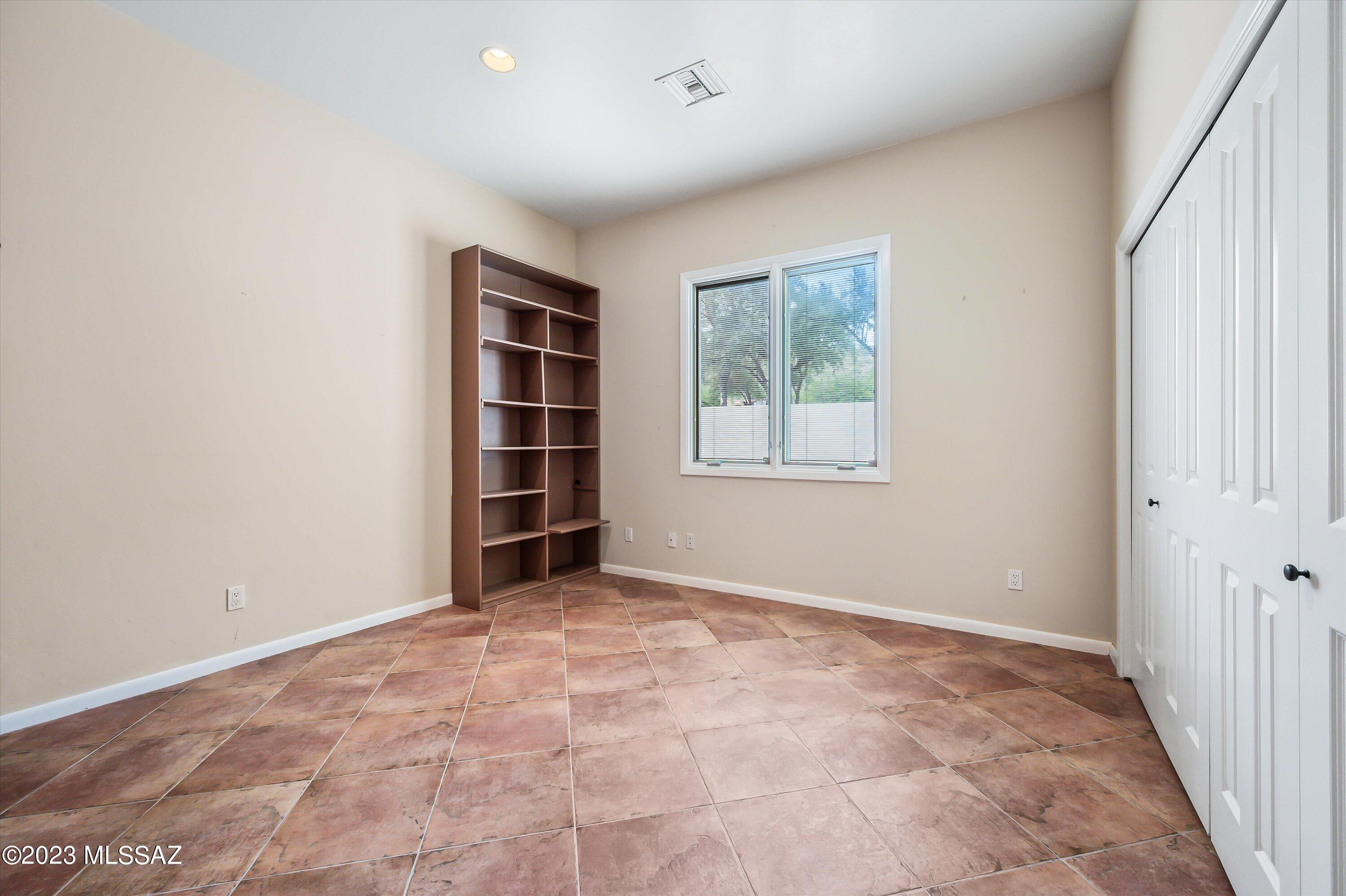 Mountain Cove Estates (1-18) - Residential