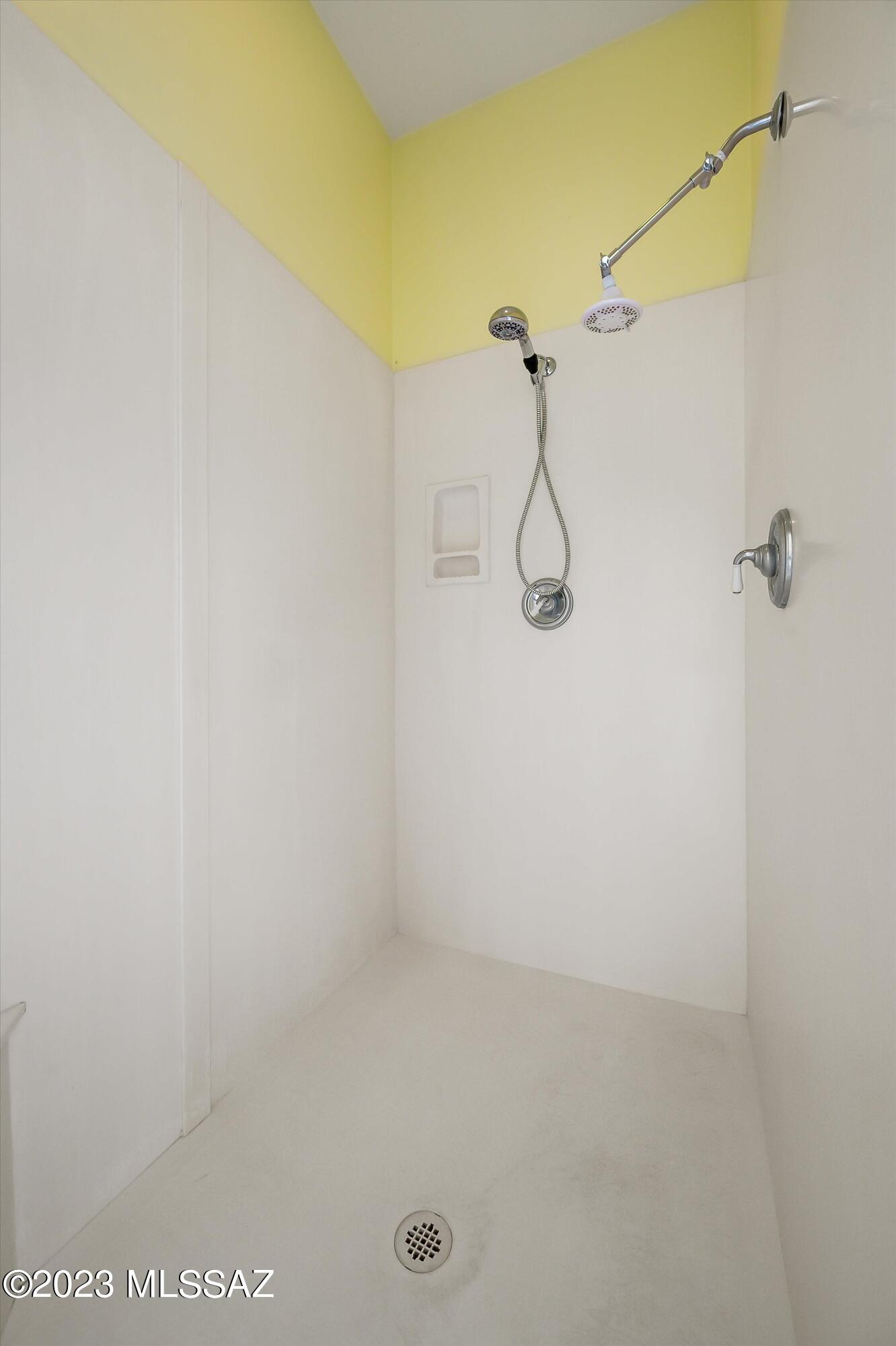 Mountain Cove Estates (1-18) - Residential