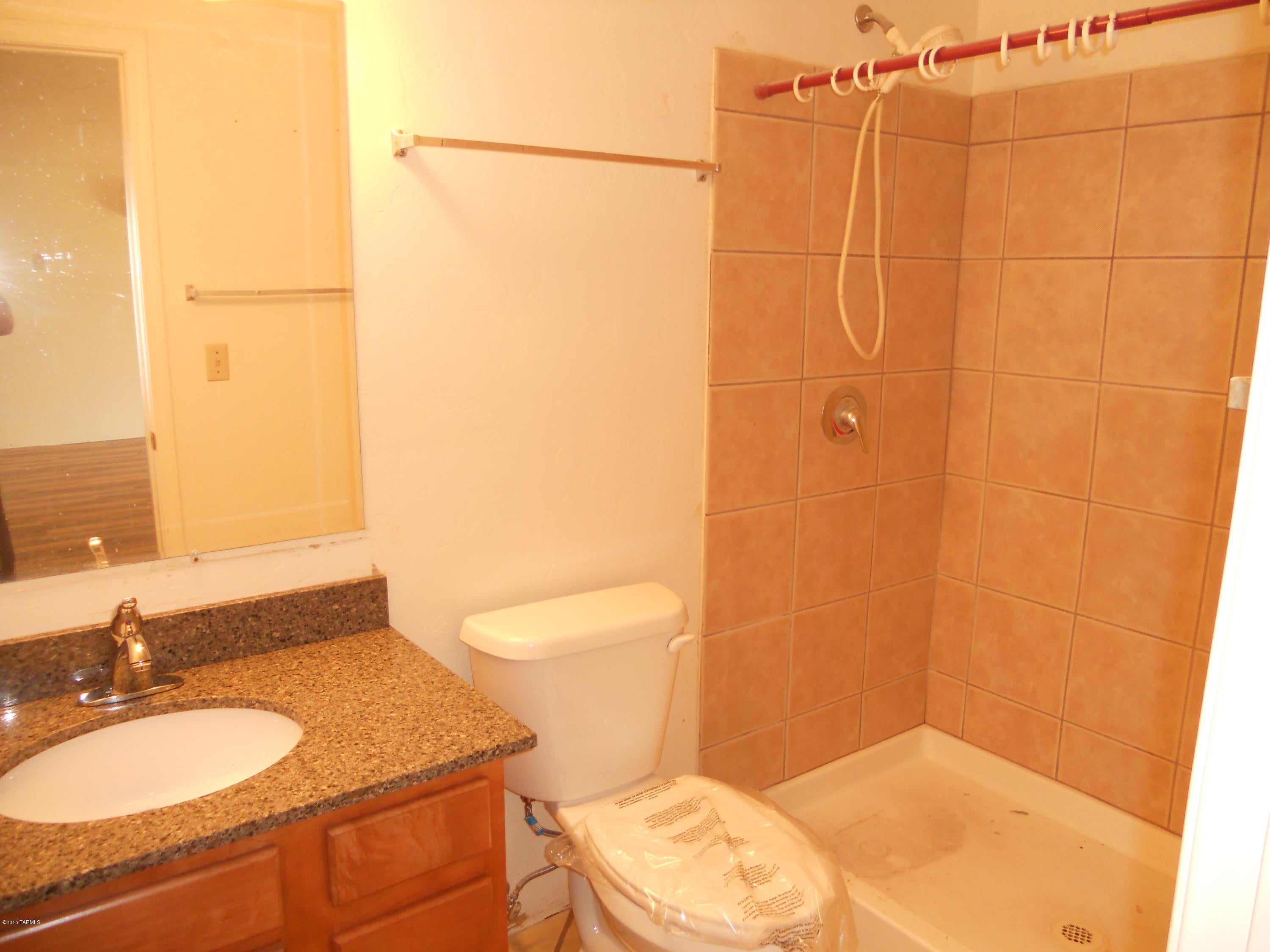 Unsubdivided - Residential Lease