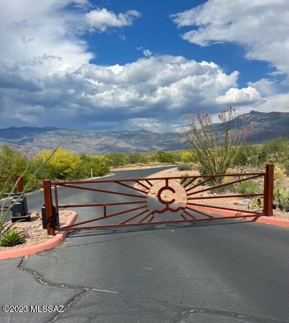 Coyote Creek (1-395) - Land