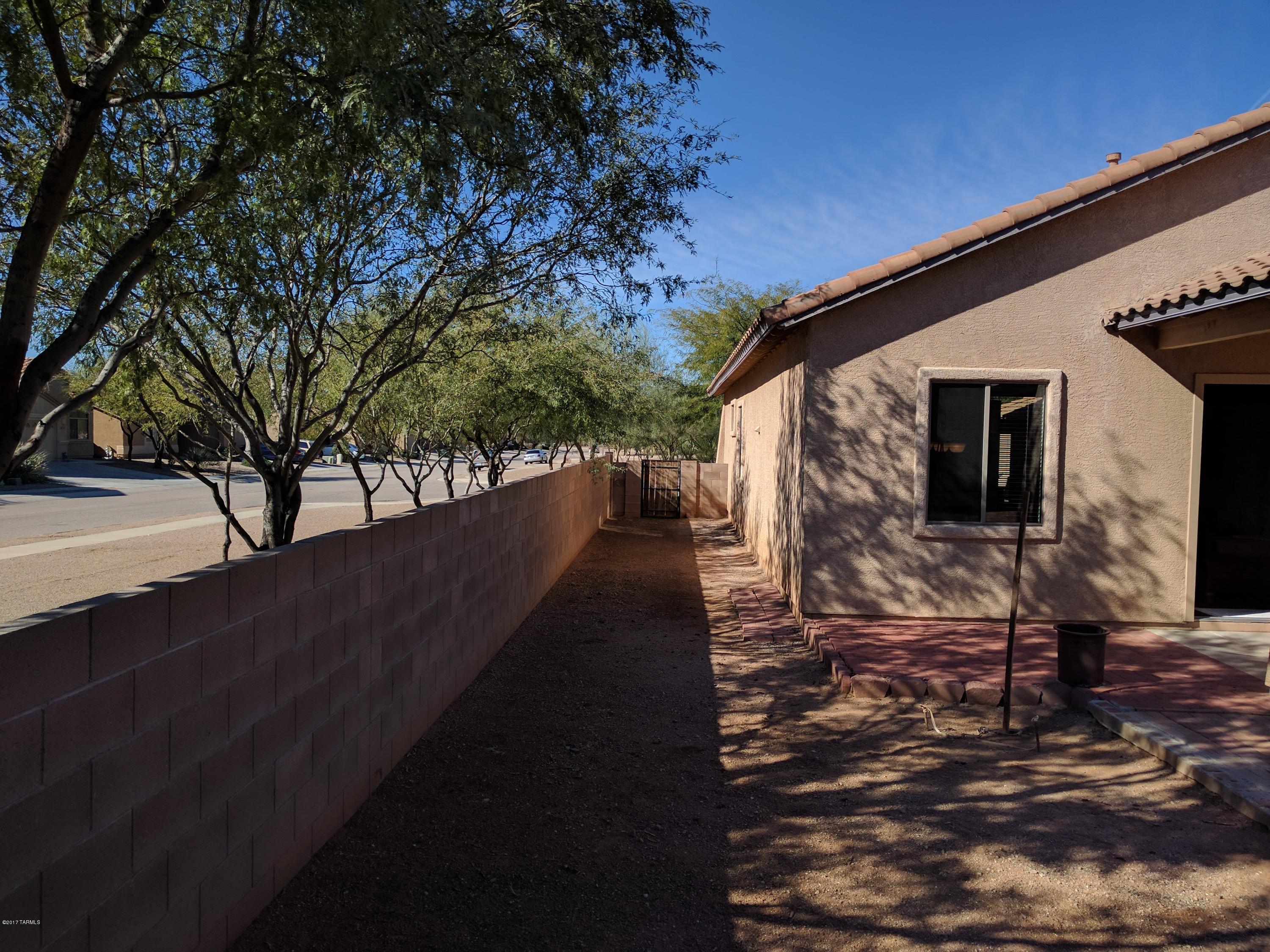 Empire Vista (1-153) - Residential Lease