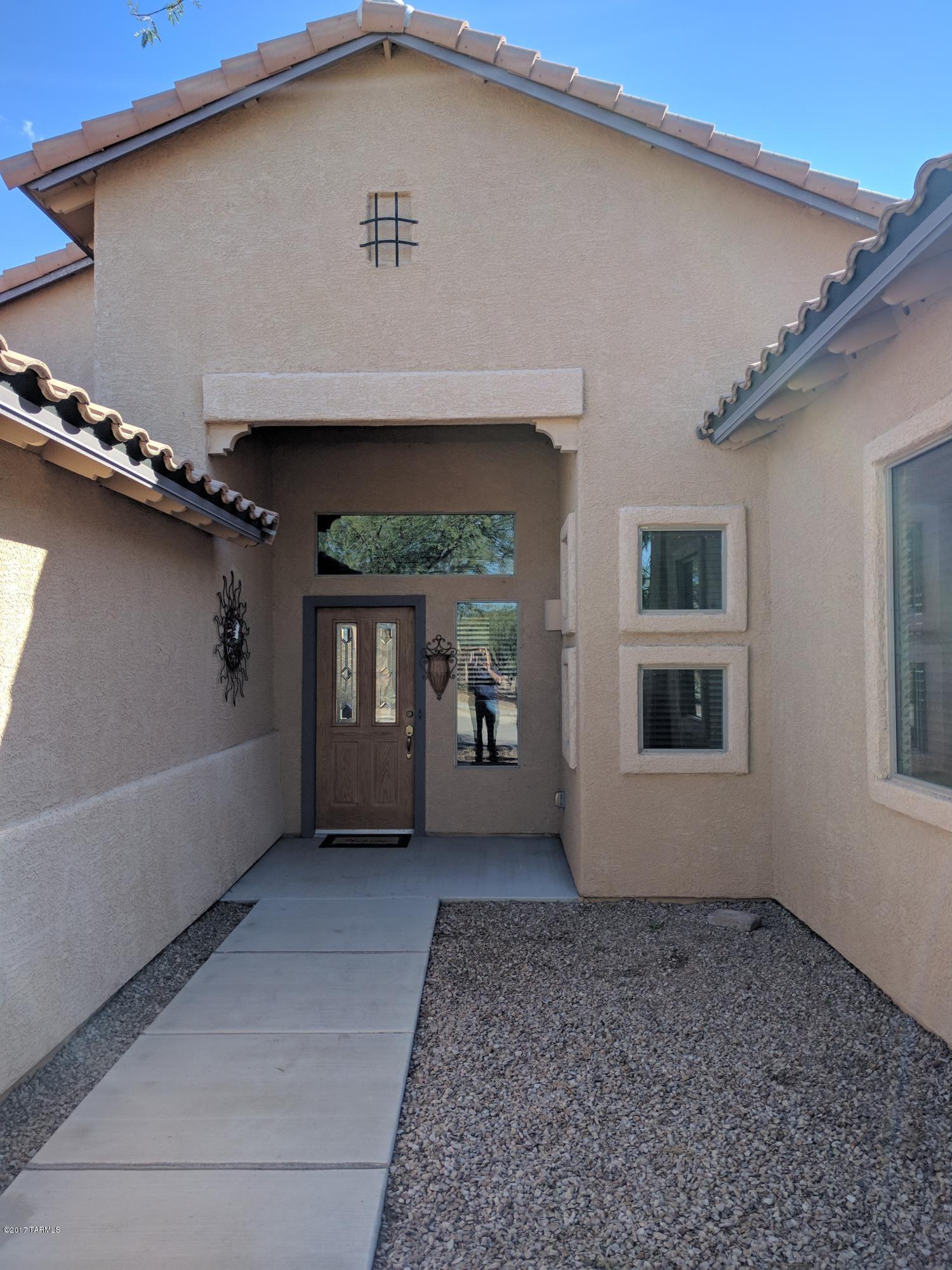 Empire Vista (1-153) - Residential Lease