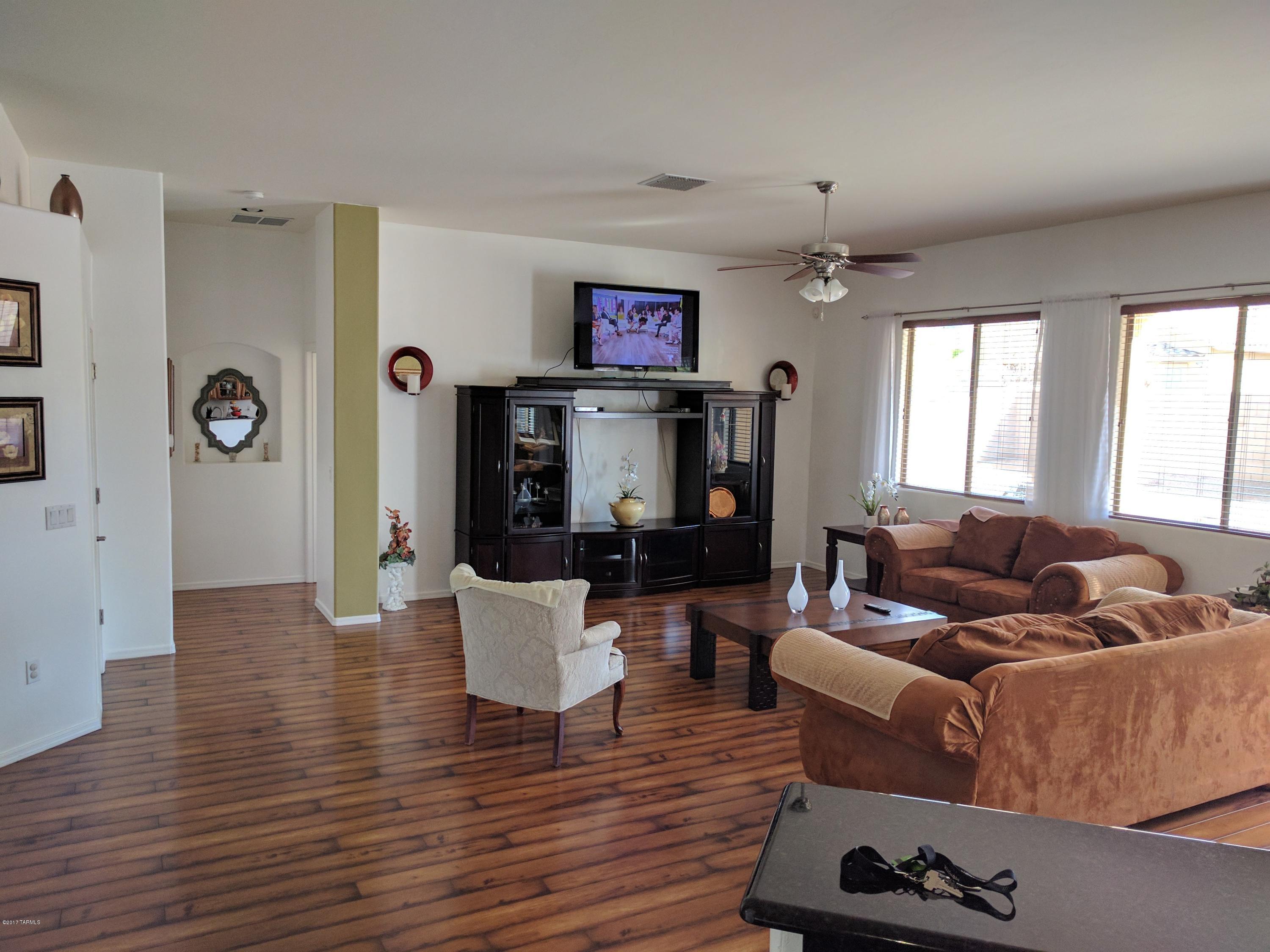 Empire Vista (1-153) - Residential Lease