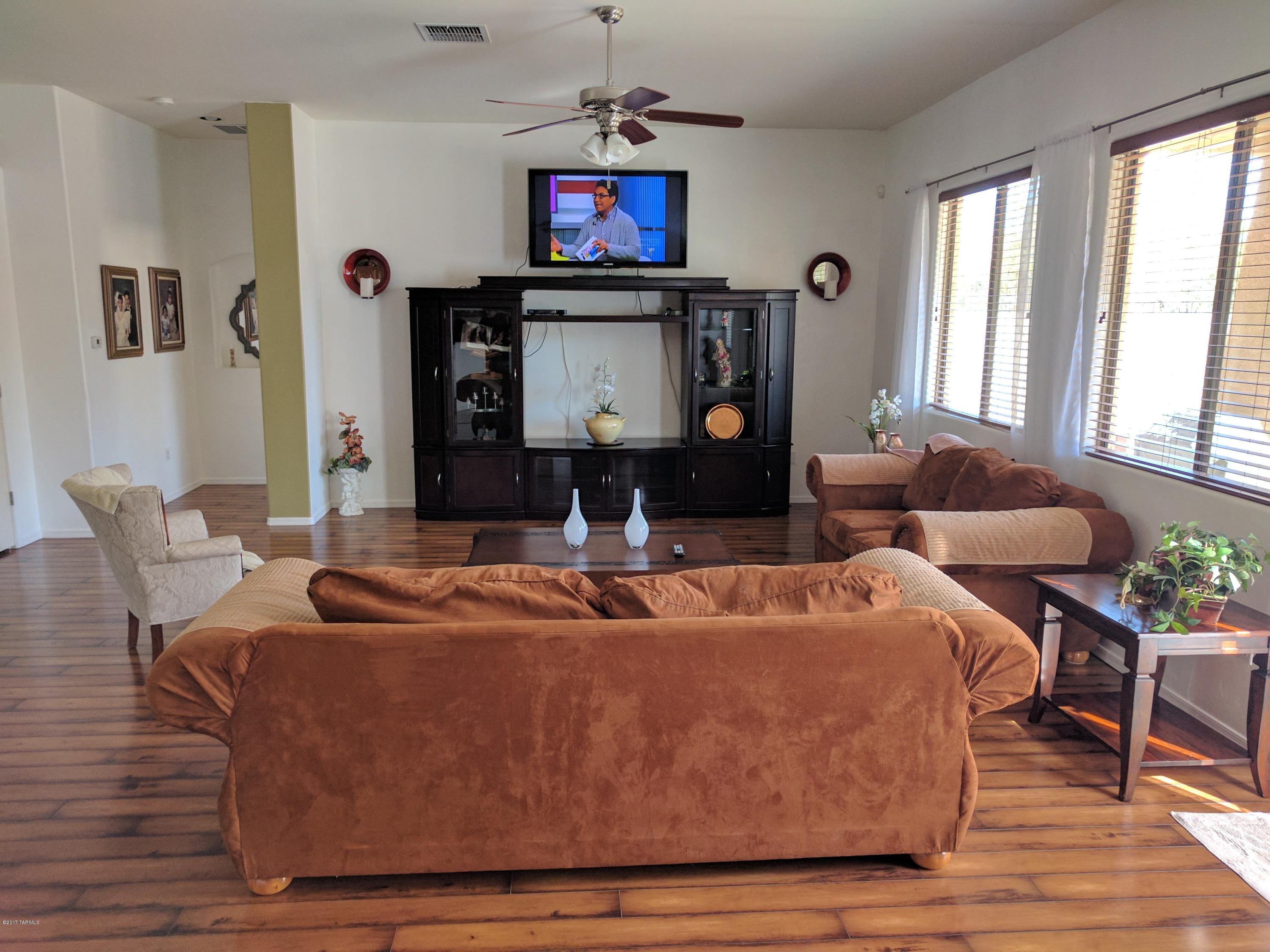 Empire Vista (1-153) - Residential Lease
