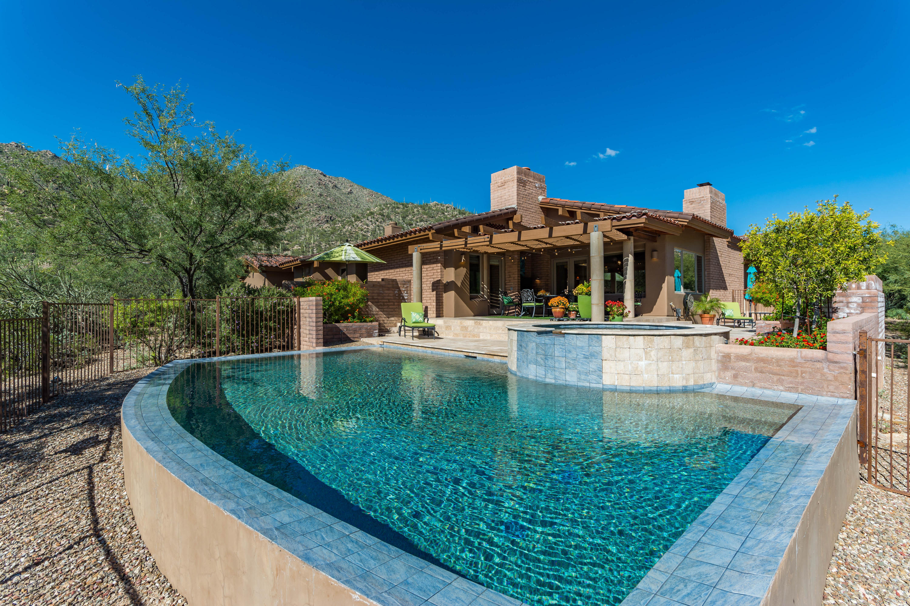 Canyon Pass V At Dove Mountain (280-331) - Residential