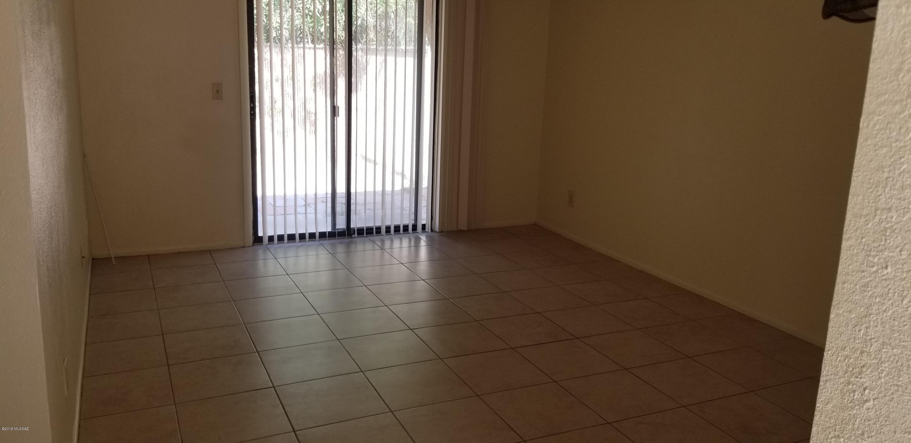 Feldmans Add - Residential Lease