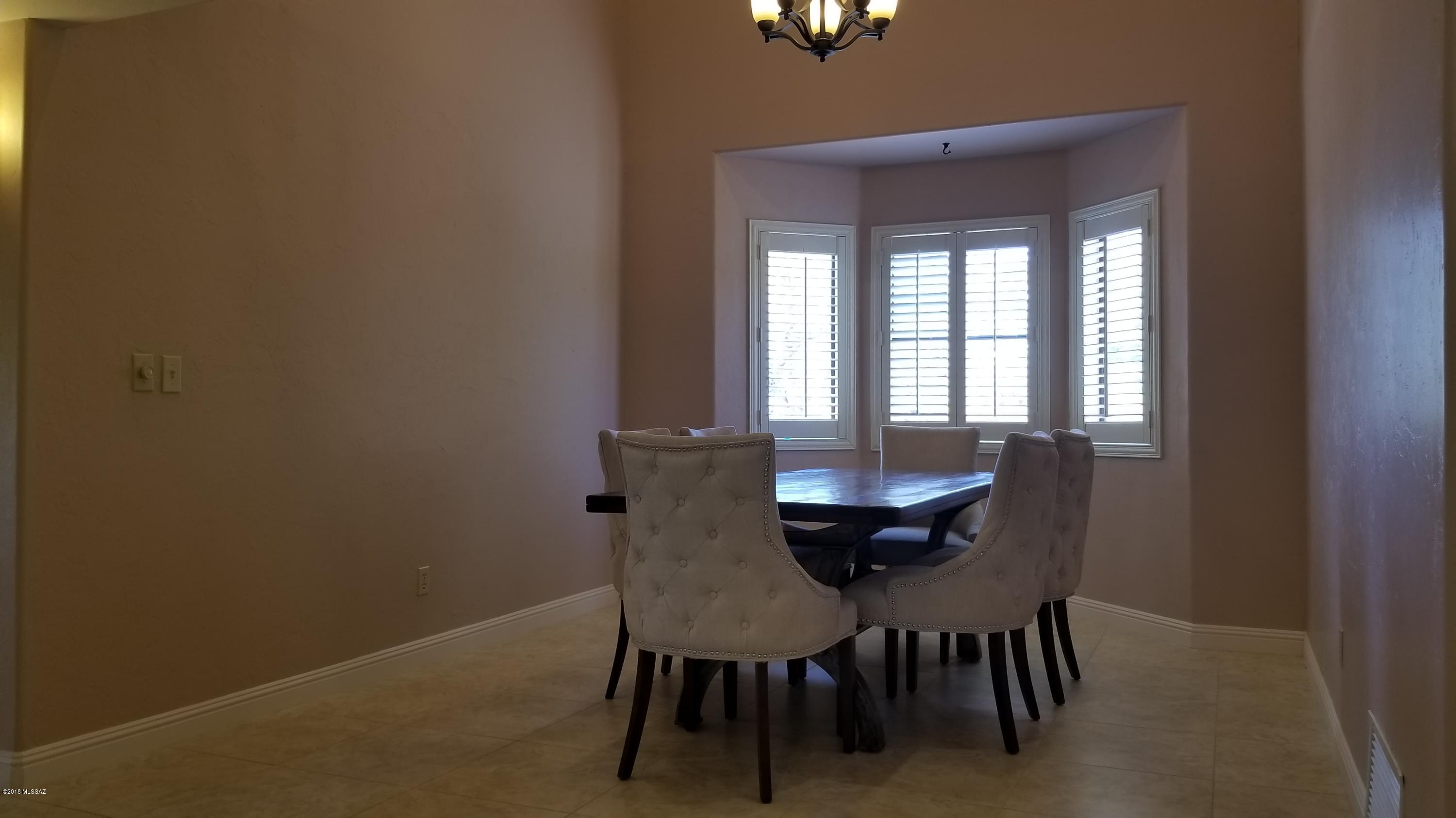 Shadow Hills (1-483) - Residential Lease