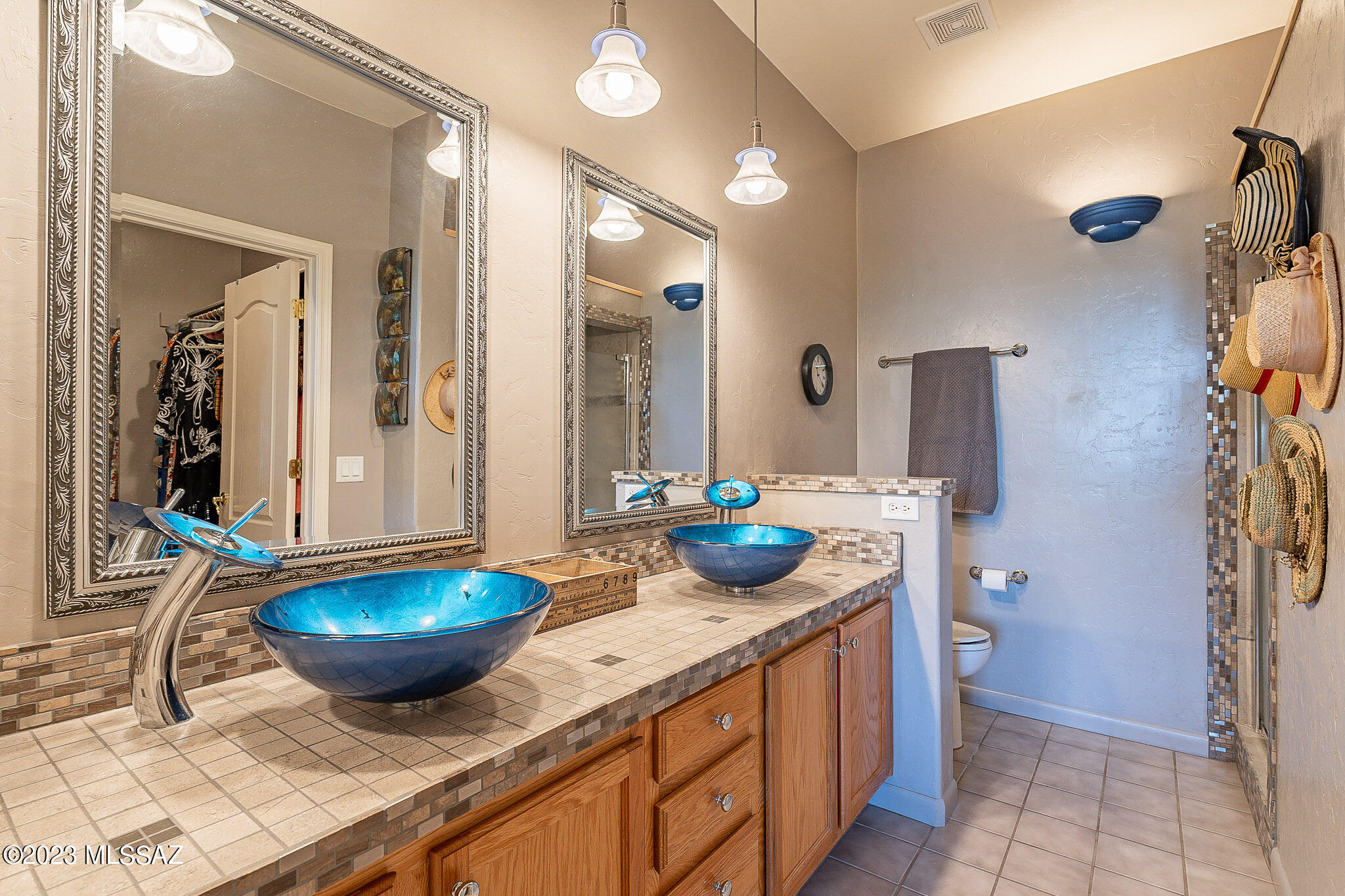 Las Campanas Village (1-111) - Residential