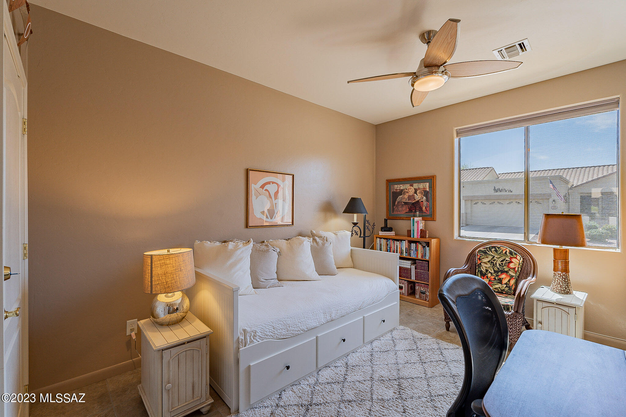 Las Campanas Village (1-111) - Residential