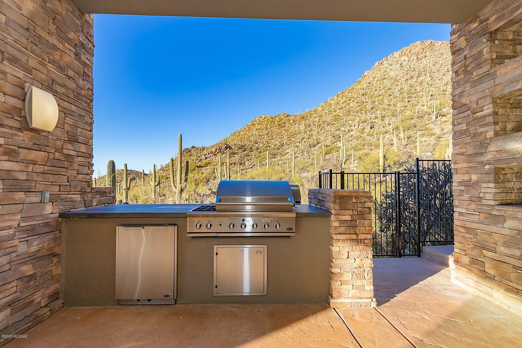 Canyon Pass III At Dove Mountain (111-181) - Residential