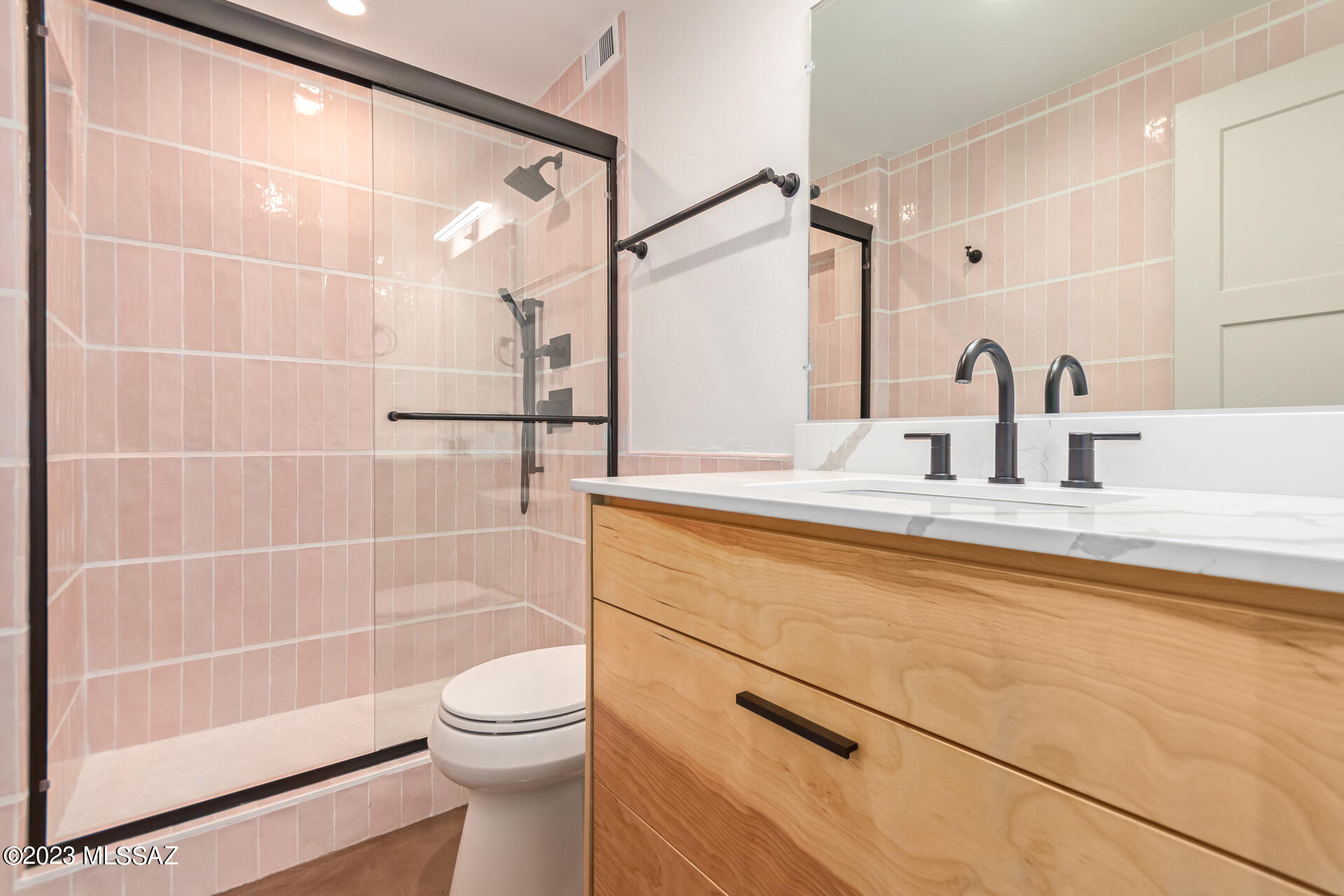 Colonia Solana - Residential